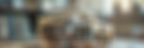 durchsichtige Auto-Spardose mit Kleingeld