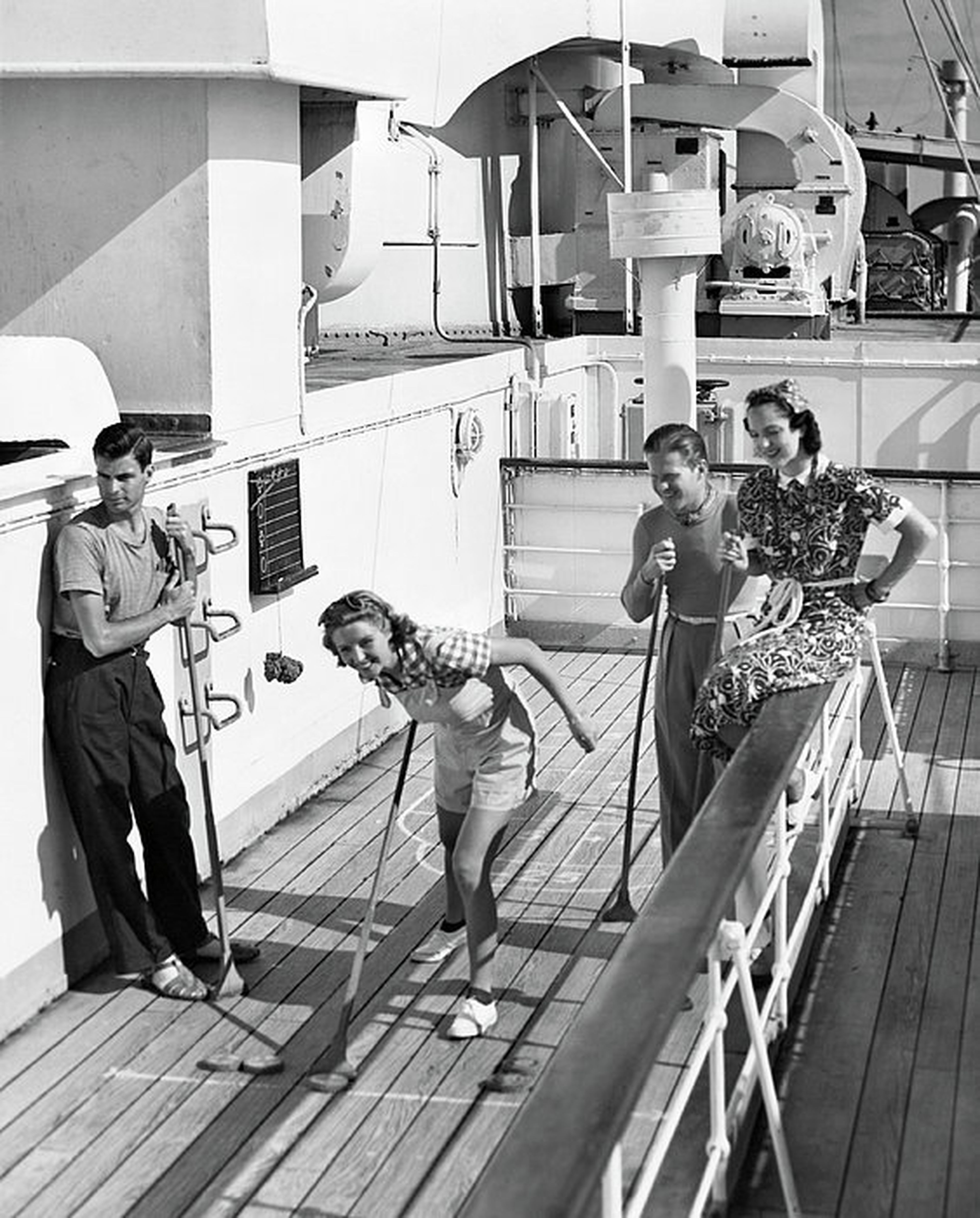 Deck Shuffleboard Cruise