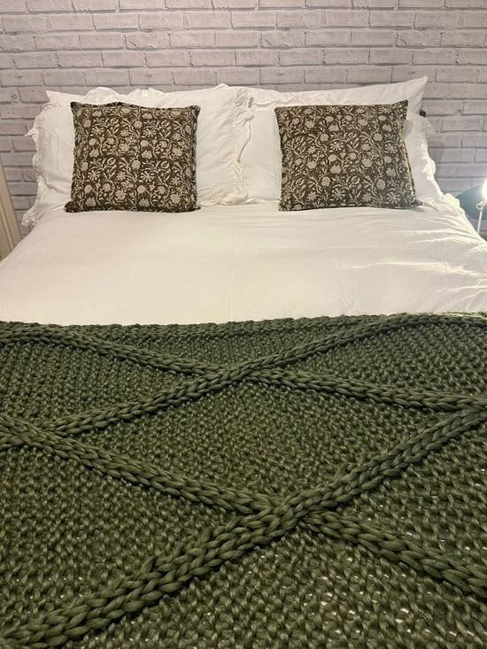 Olive Green Cable Knit Throw