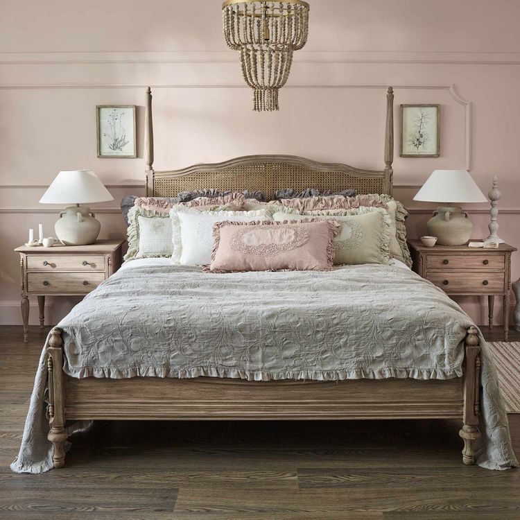 Organic french natural bed