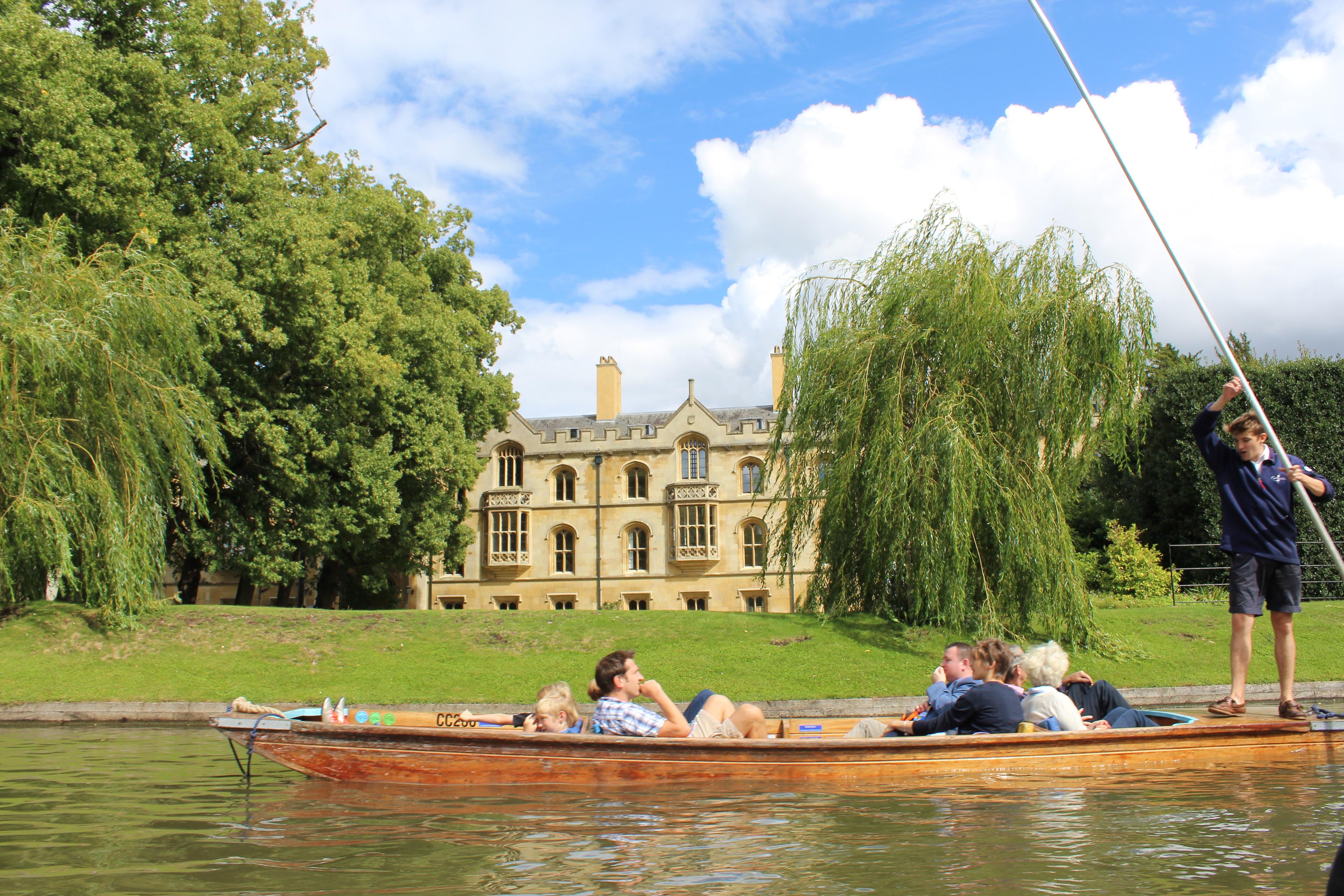 Inscripción abierta a exámenes Cambridge en enero 2027 para estudiantes de inglés con acompañamiento de Global Studies.