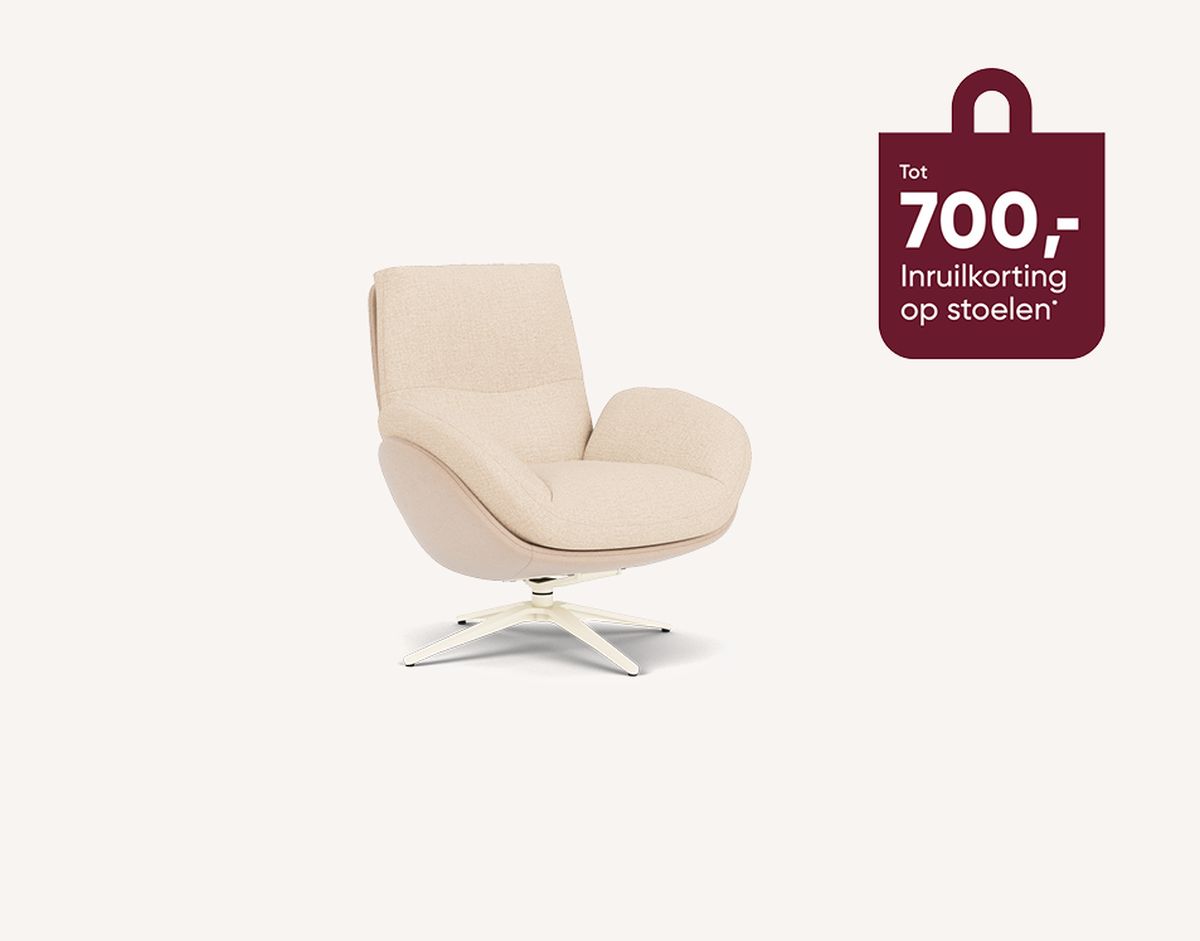 Beige modern swivel chair on a light background with a promotional offer for a discount up to 700 euros on chairs in Dutch text.