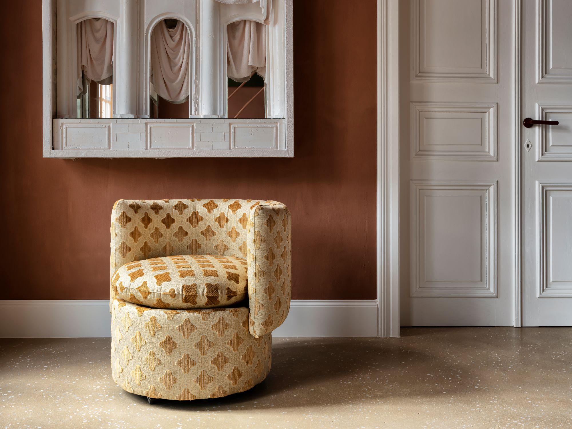 Carlton One Seater | Collett & Victor