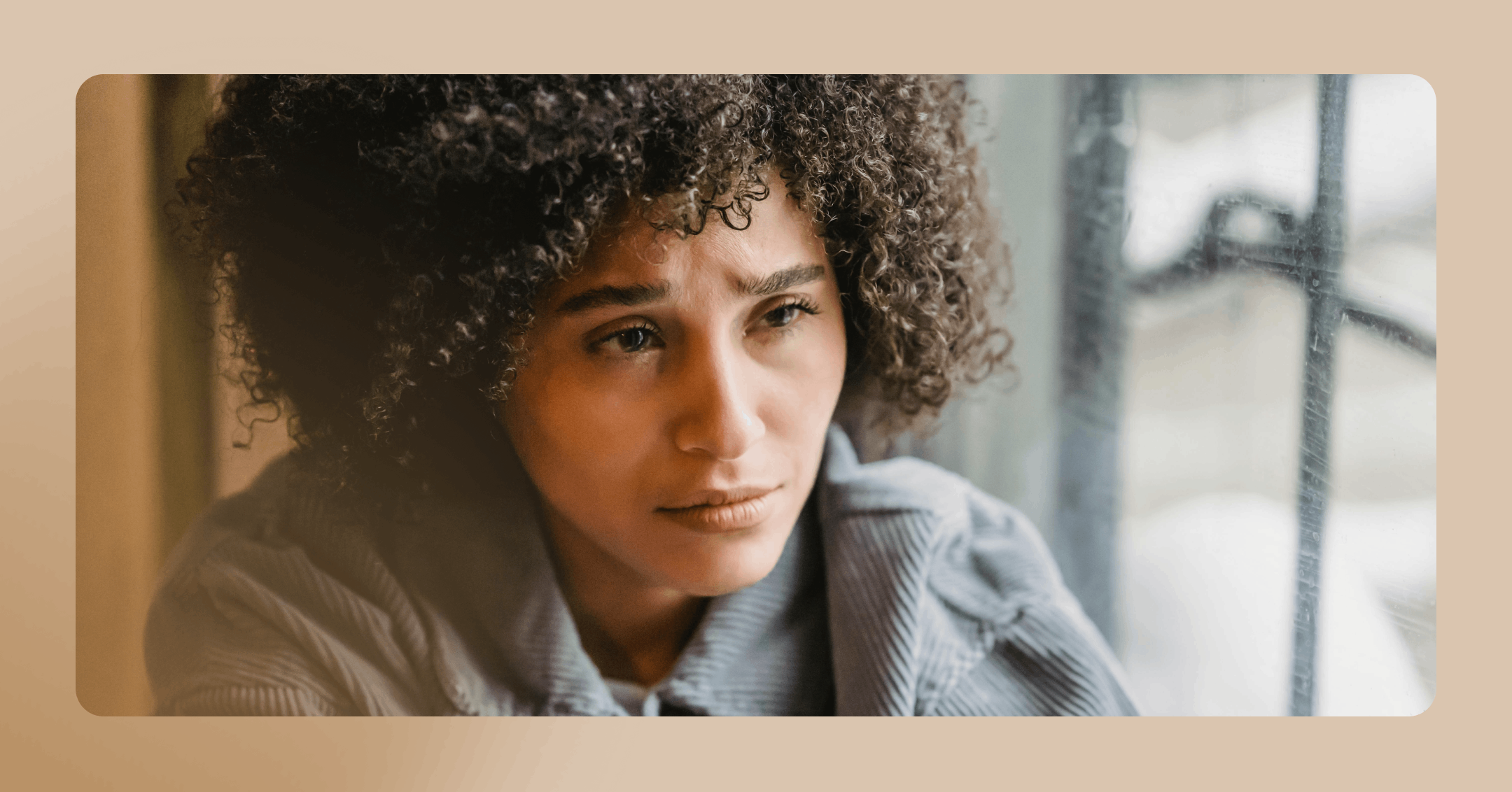 woman experiencing guilt due to hindsight bias