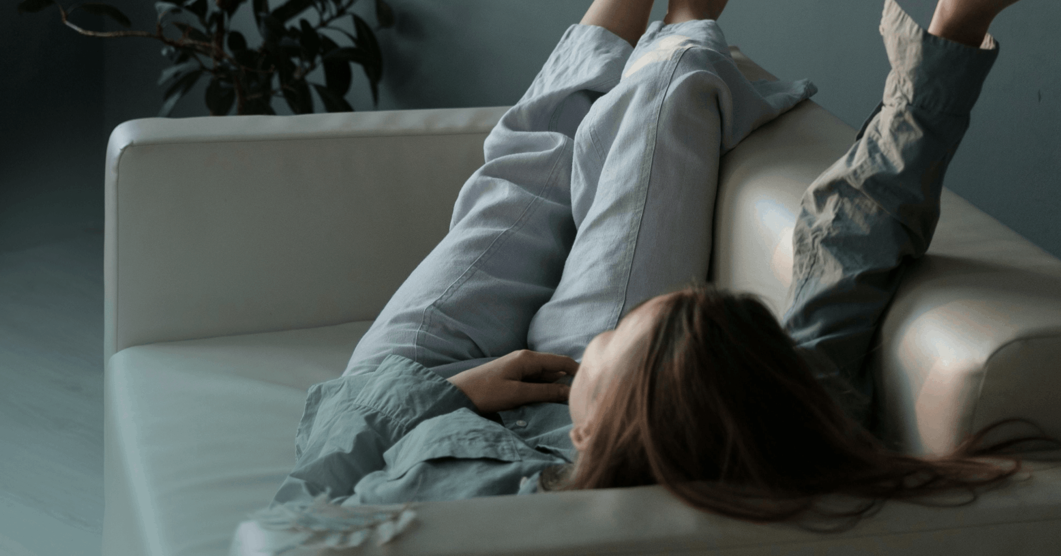 woman with ADHD losing track of time