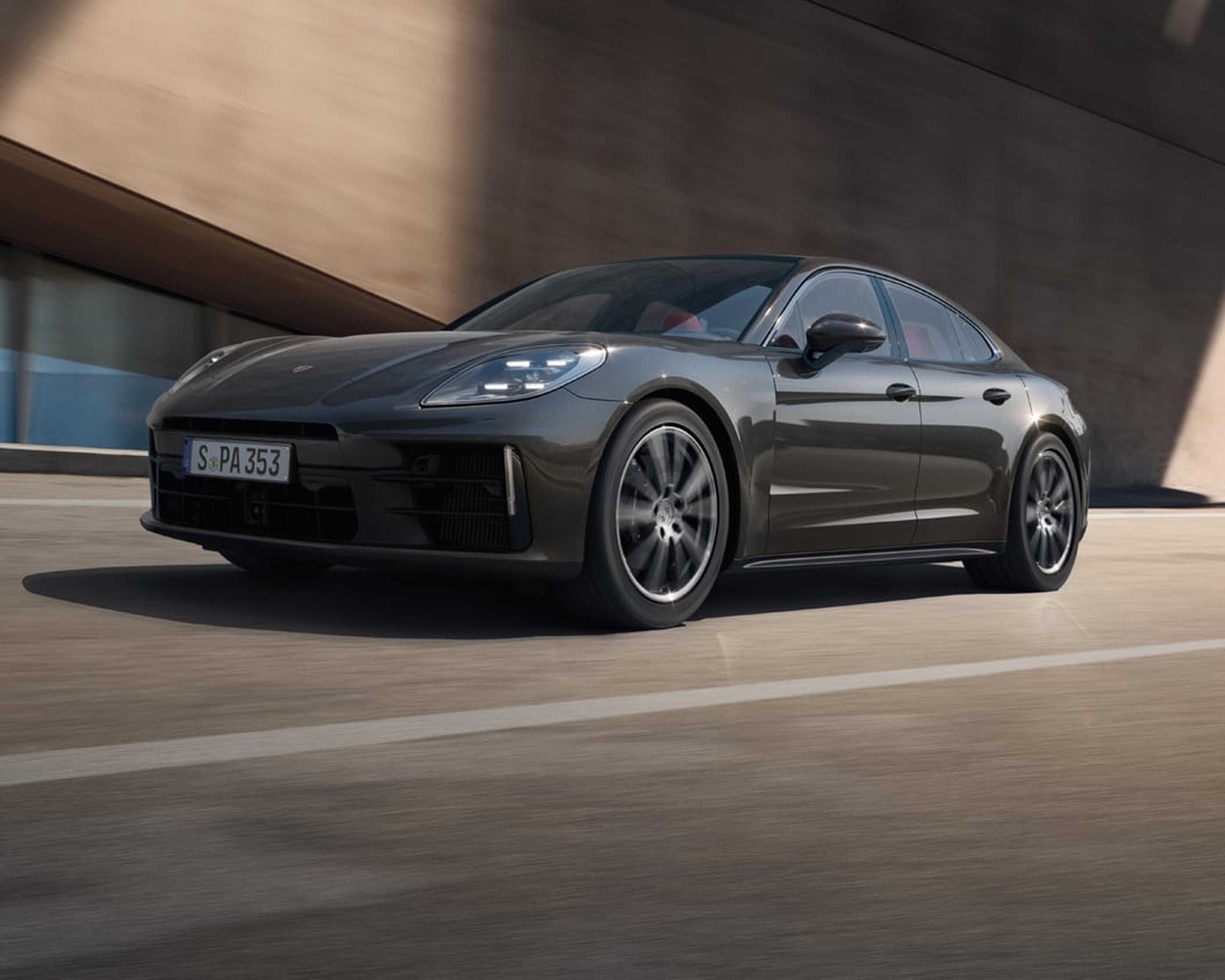 Porsche Centre Downtown Toronto Panamera