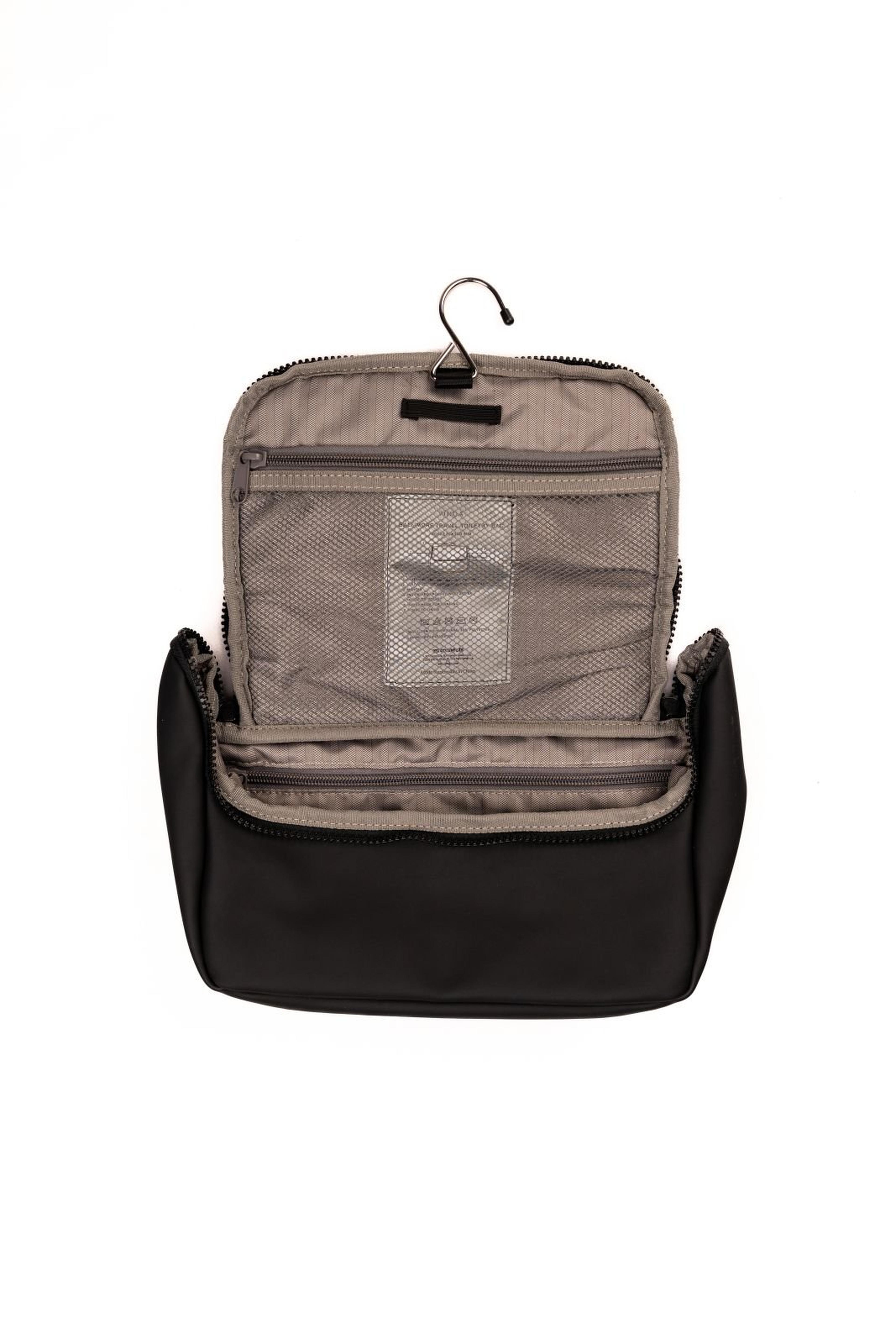 Necessaire