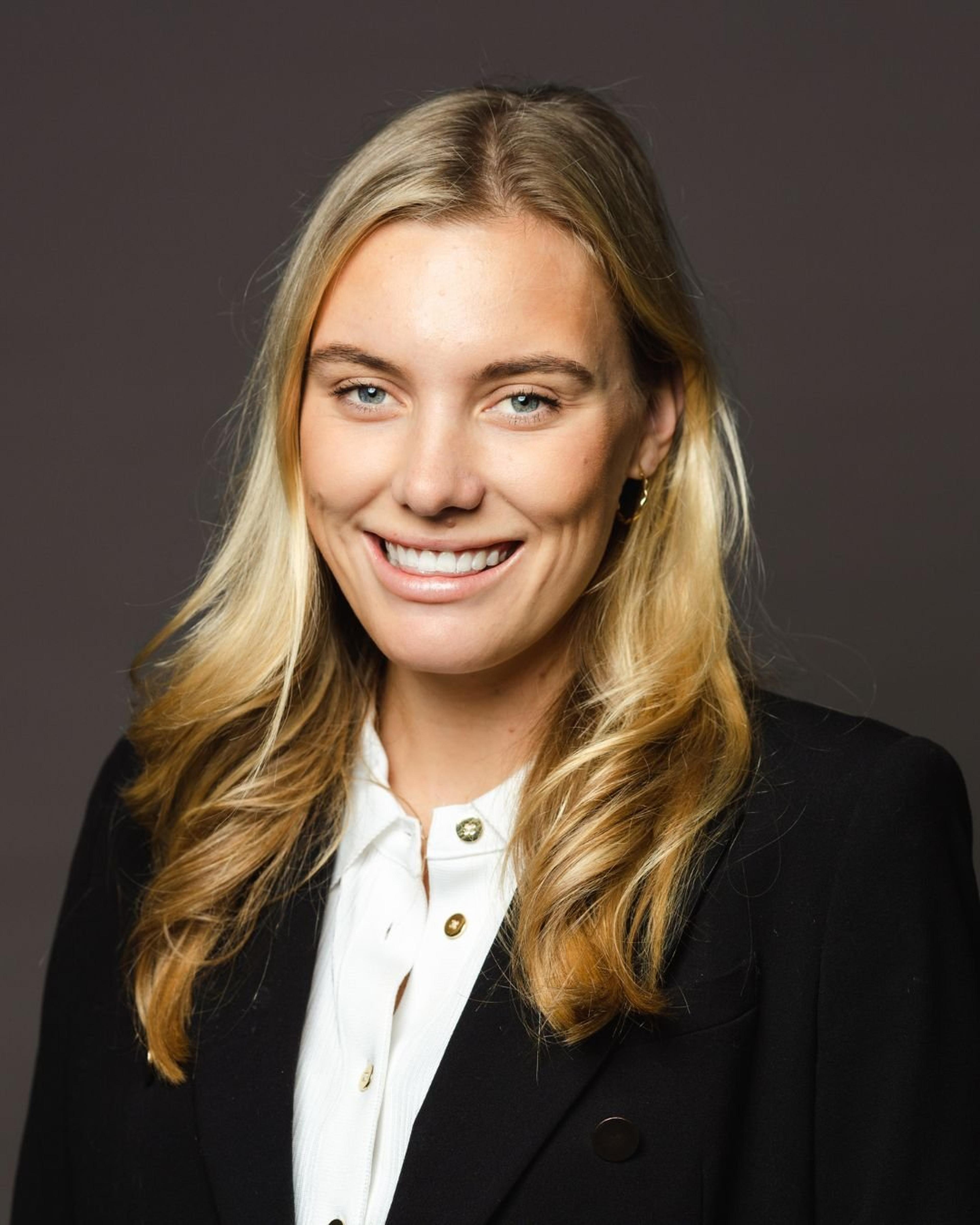 Photo of Lani Hallinan