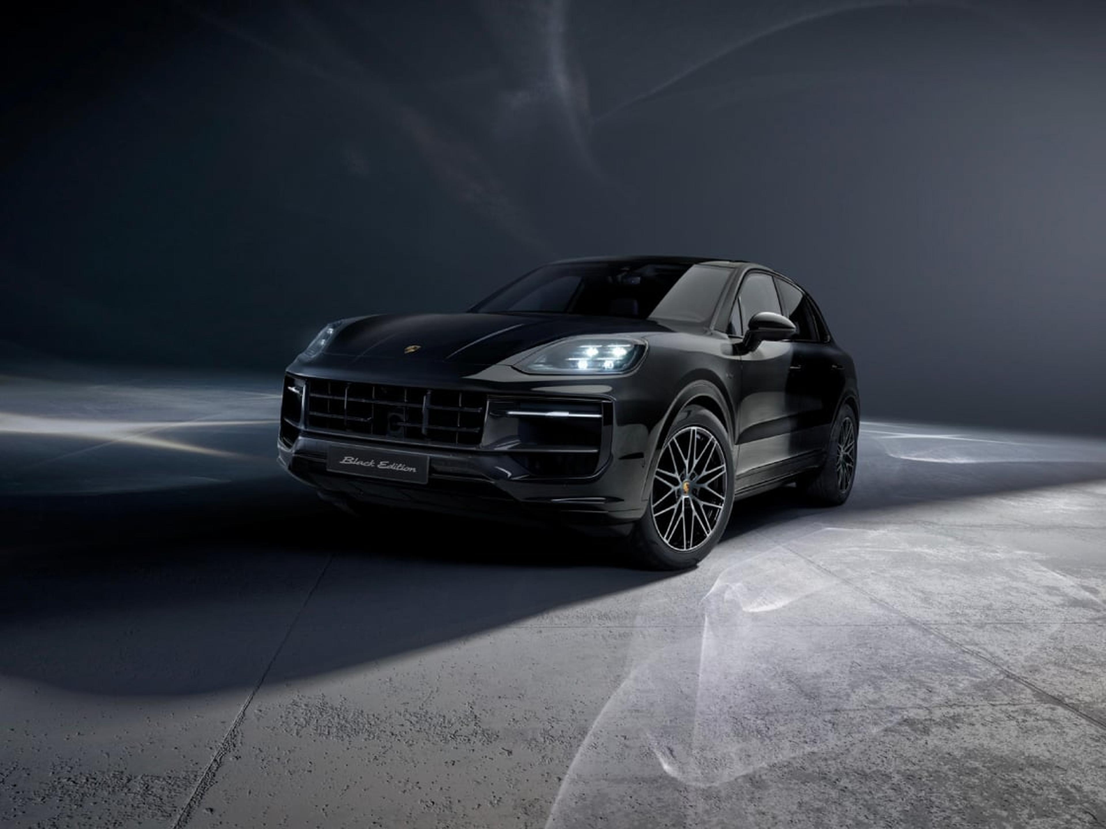Porsche Cayenne Black Edition