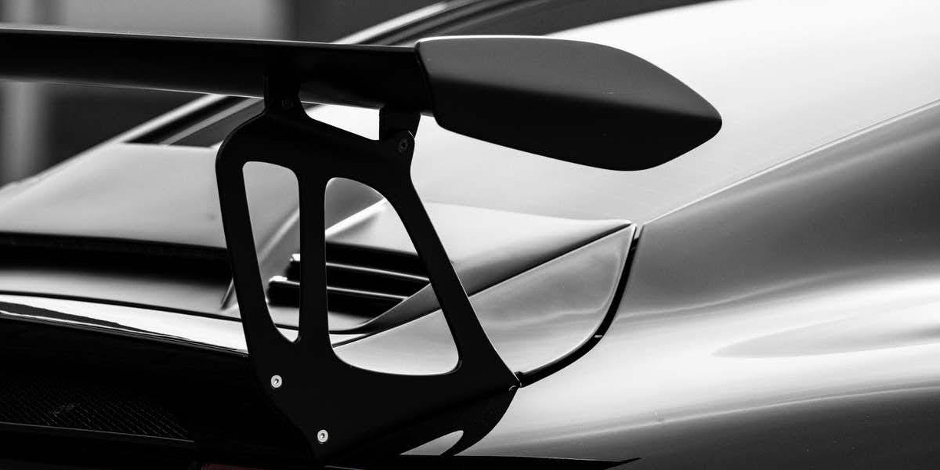 How Porsche Aerodynamics Improve Speed, Stability, and Efficiency