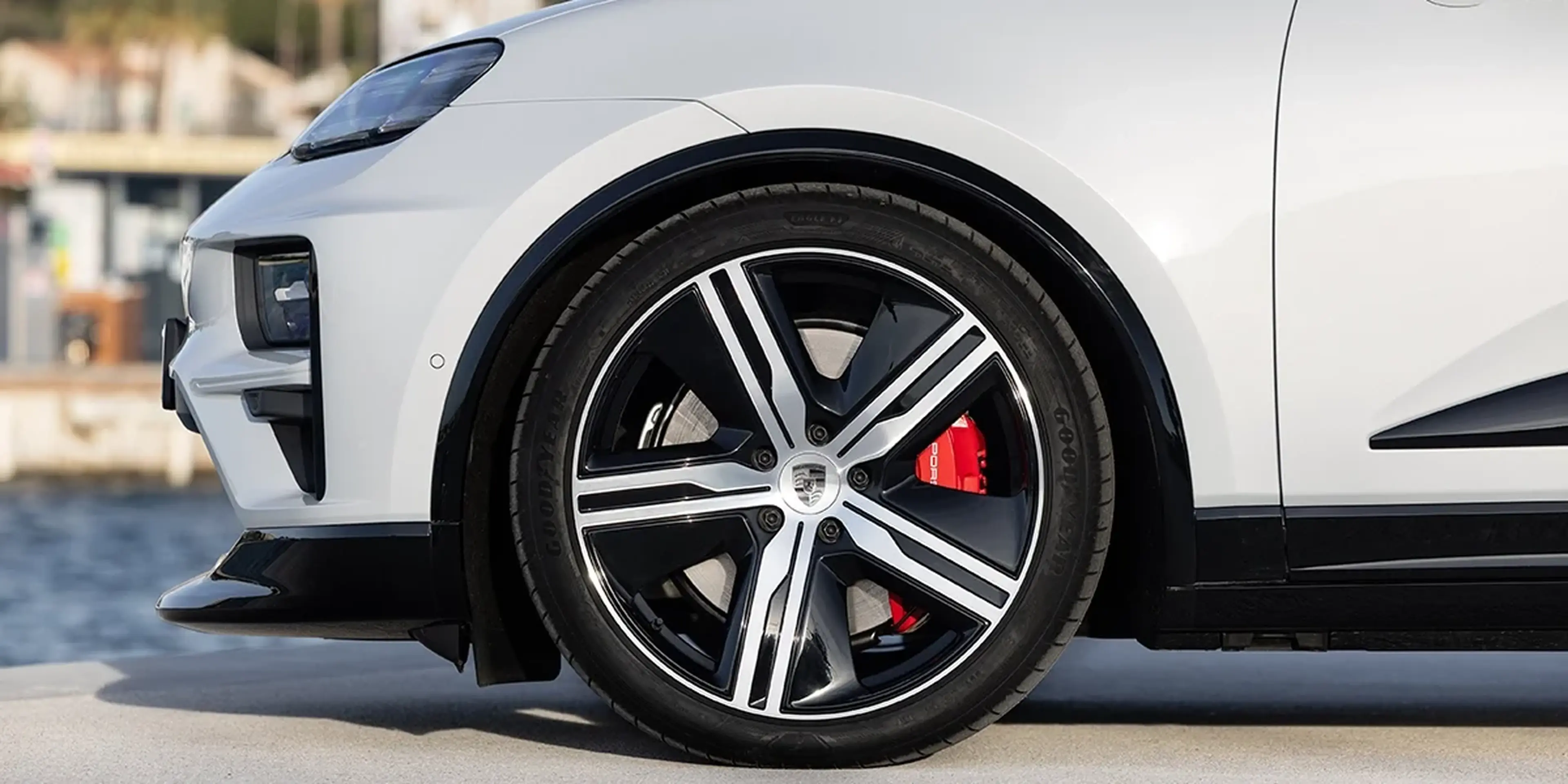 Porsche Macan Turbo Electric – Aerodynamics and Suspension