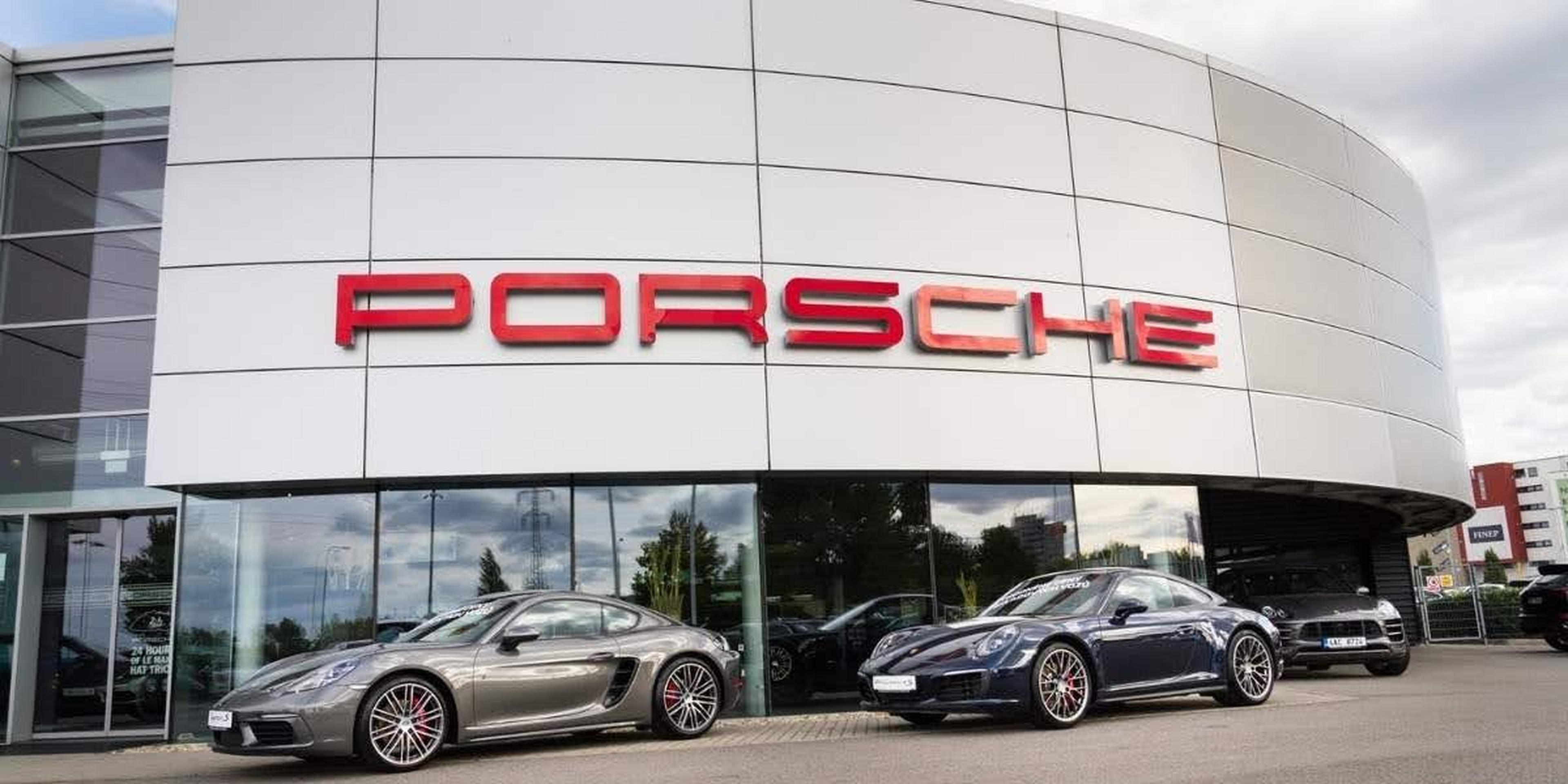 Certified Pre-Owned Porsche vs. Used: Which Is the Smarter Buy?