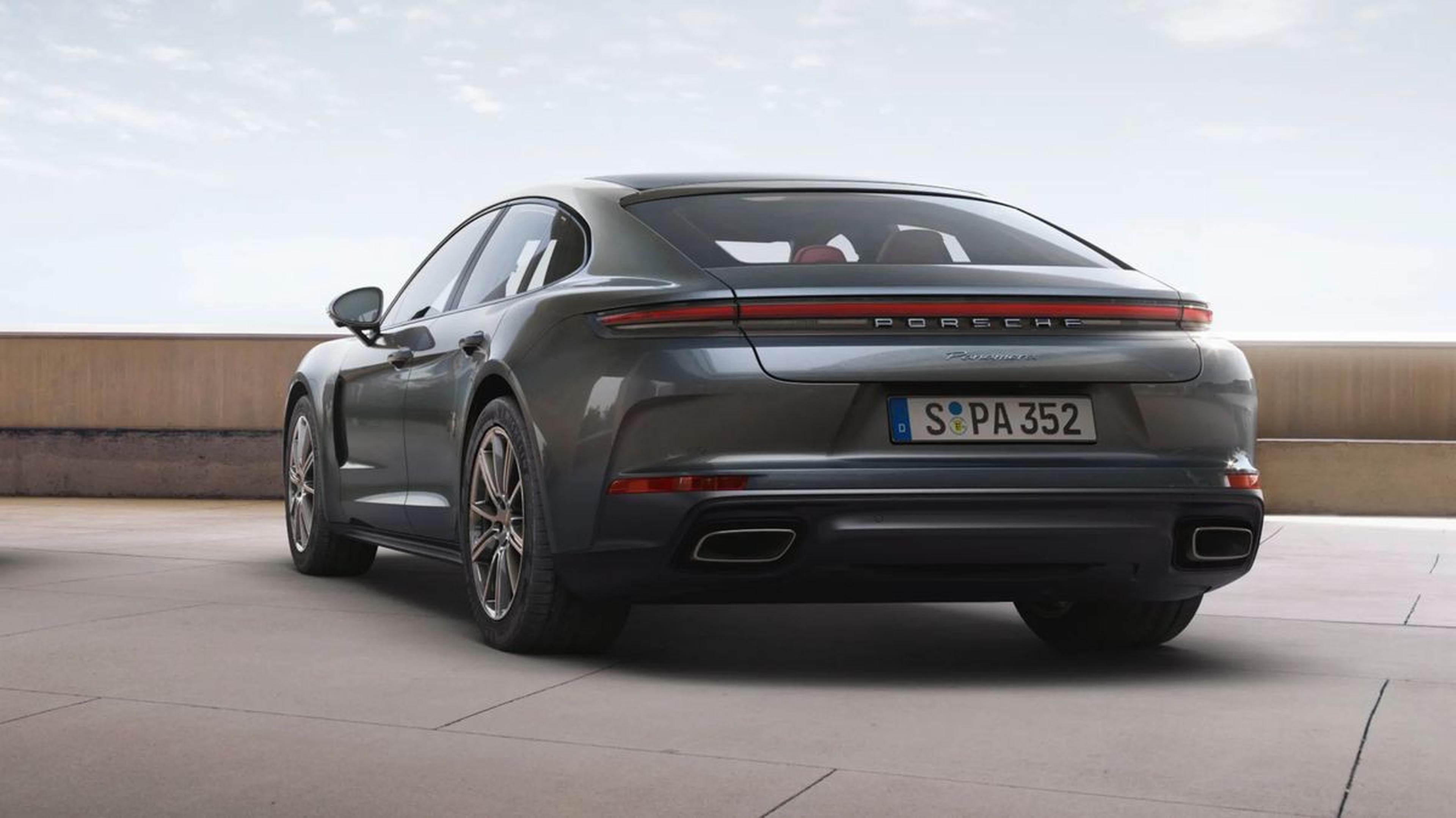 2026 Porsche Panamera