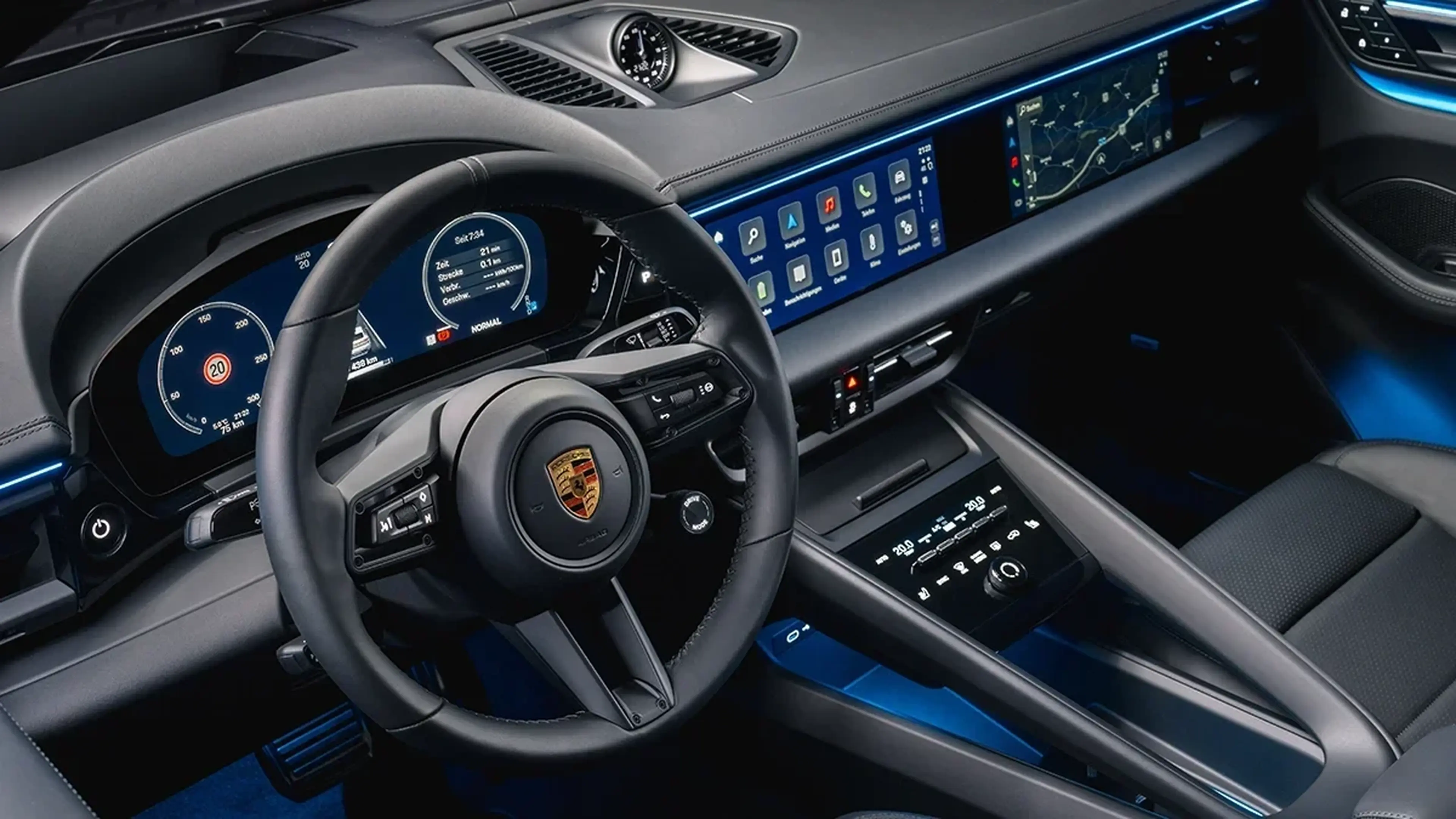 Porsche Macan Electric steering wheel and digital cockpit