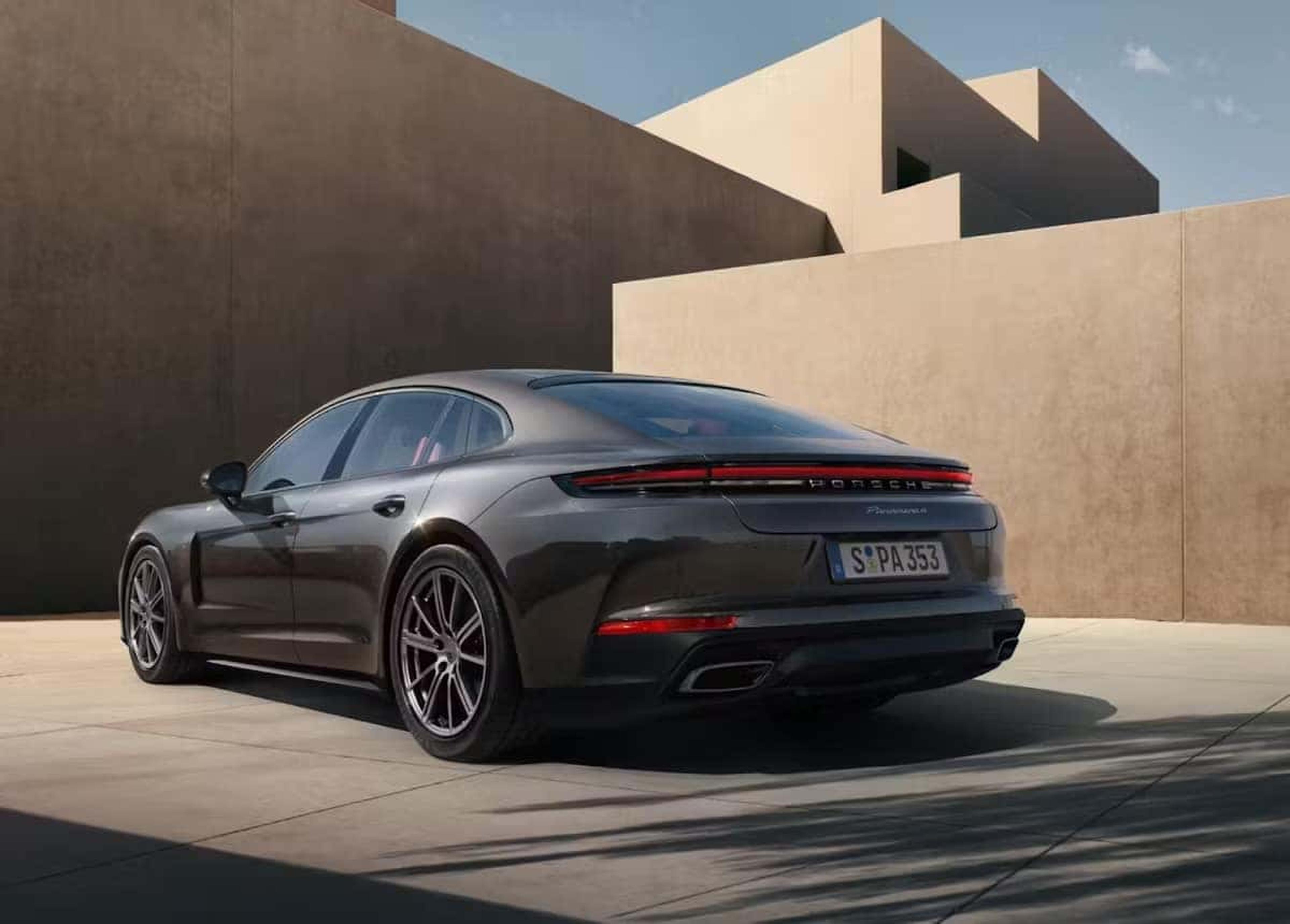 Porsche Panamera S