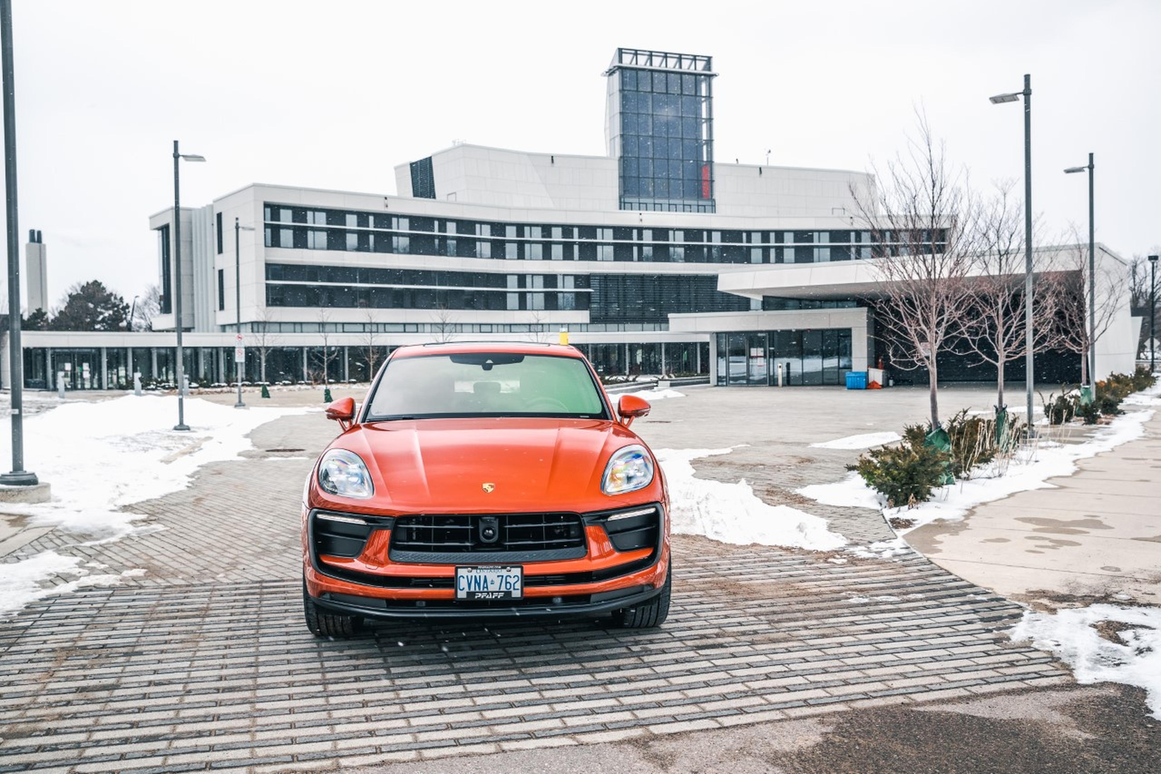 Porsche Centre Markham