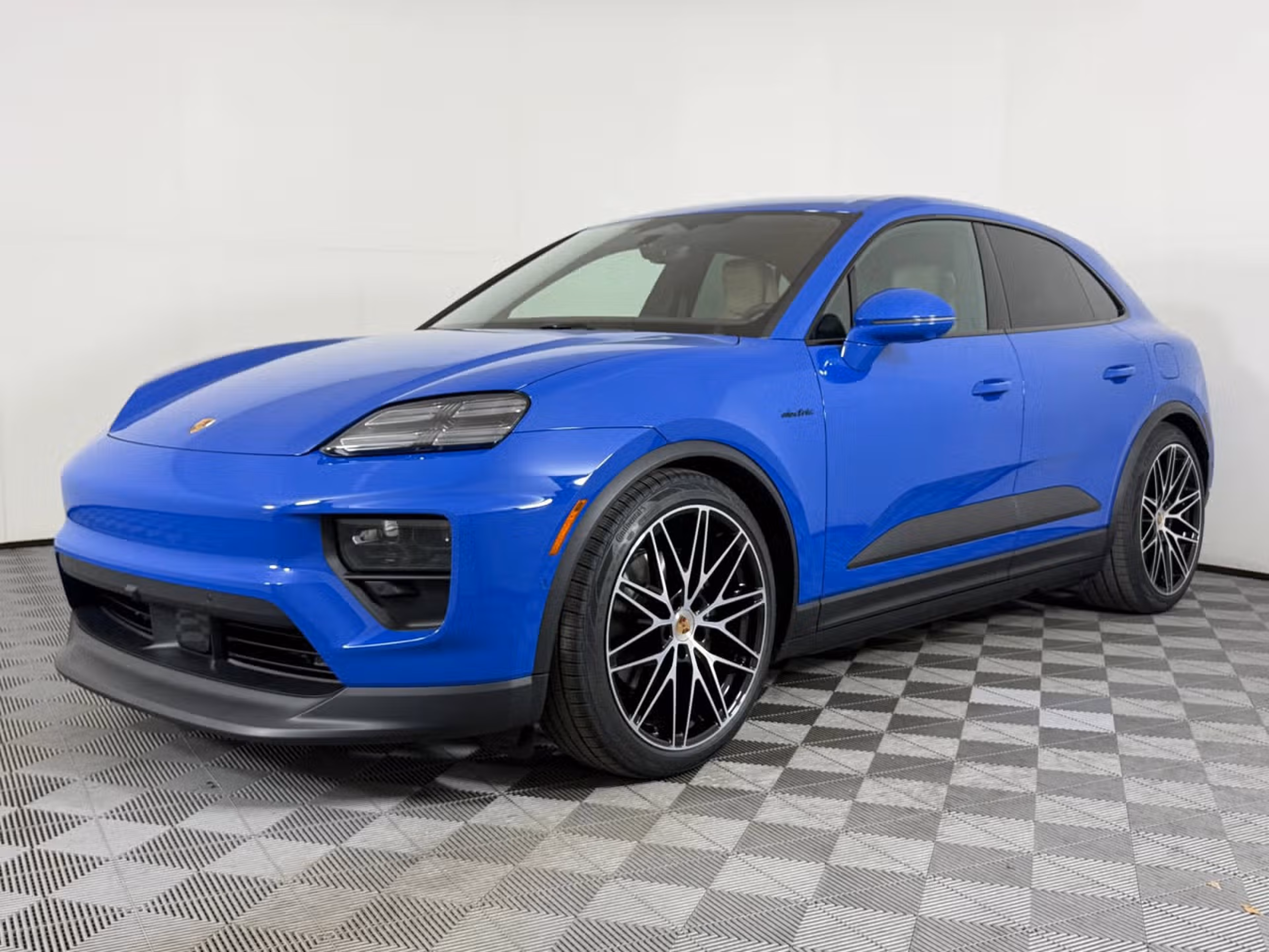 2026 Macan EV