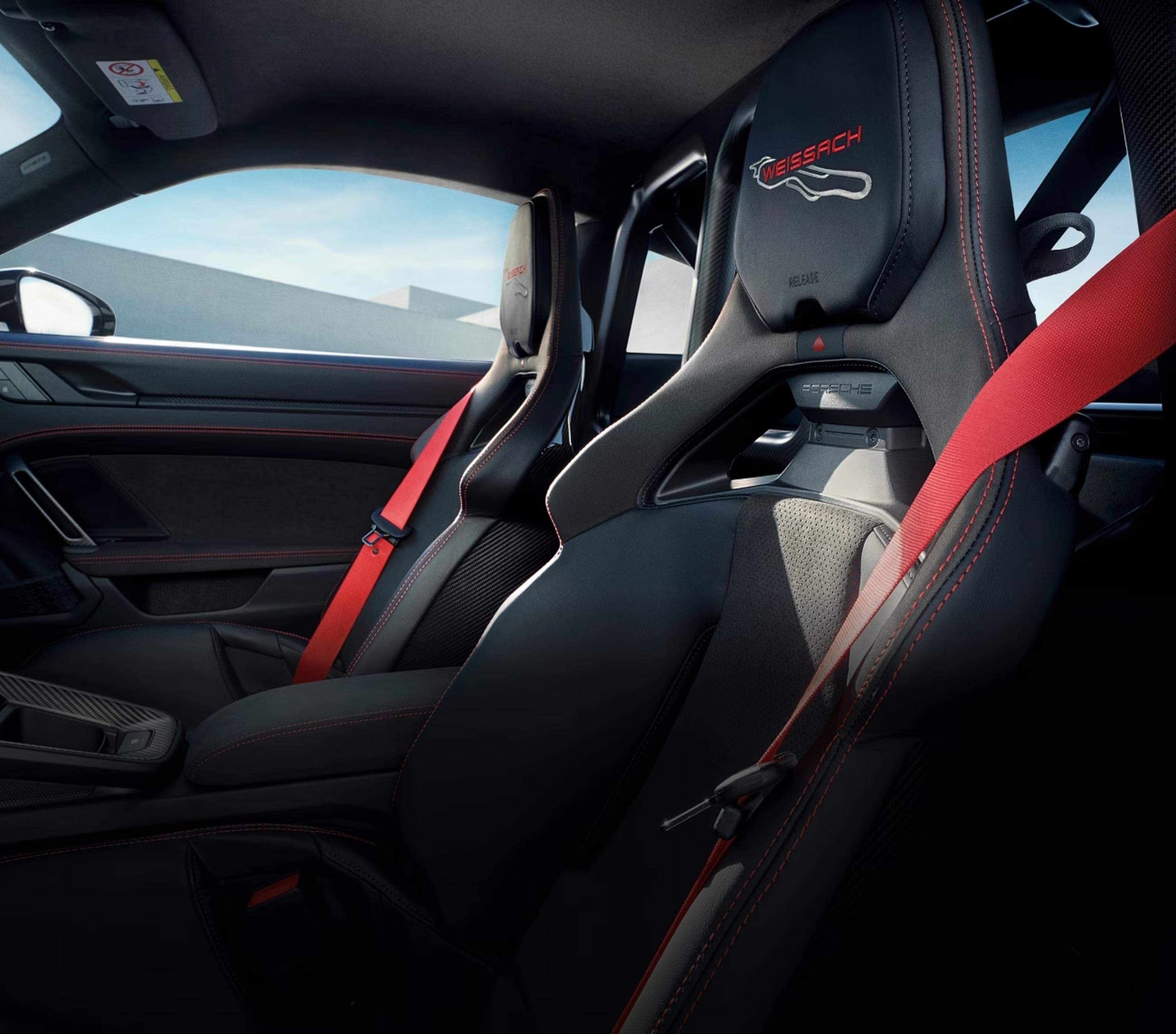 Sport seats and red seat belts inside the 2027 Porsche 911 GT3 S/C cabin