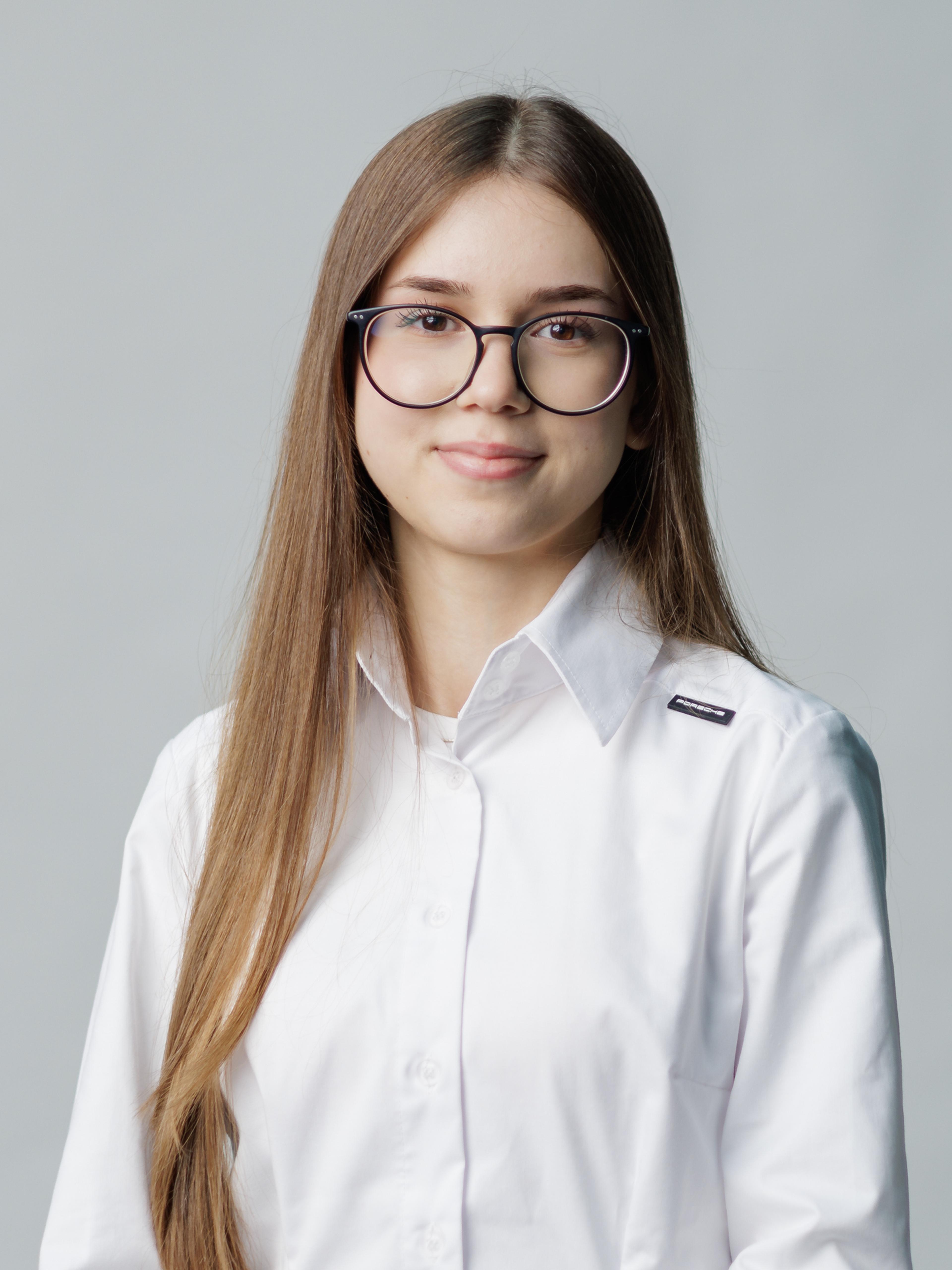 Photo of Emily Demic