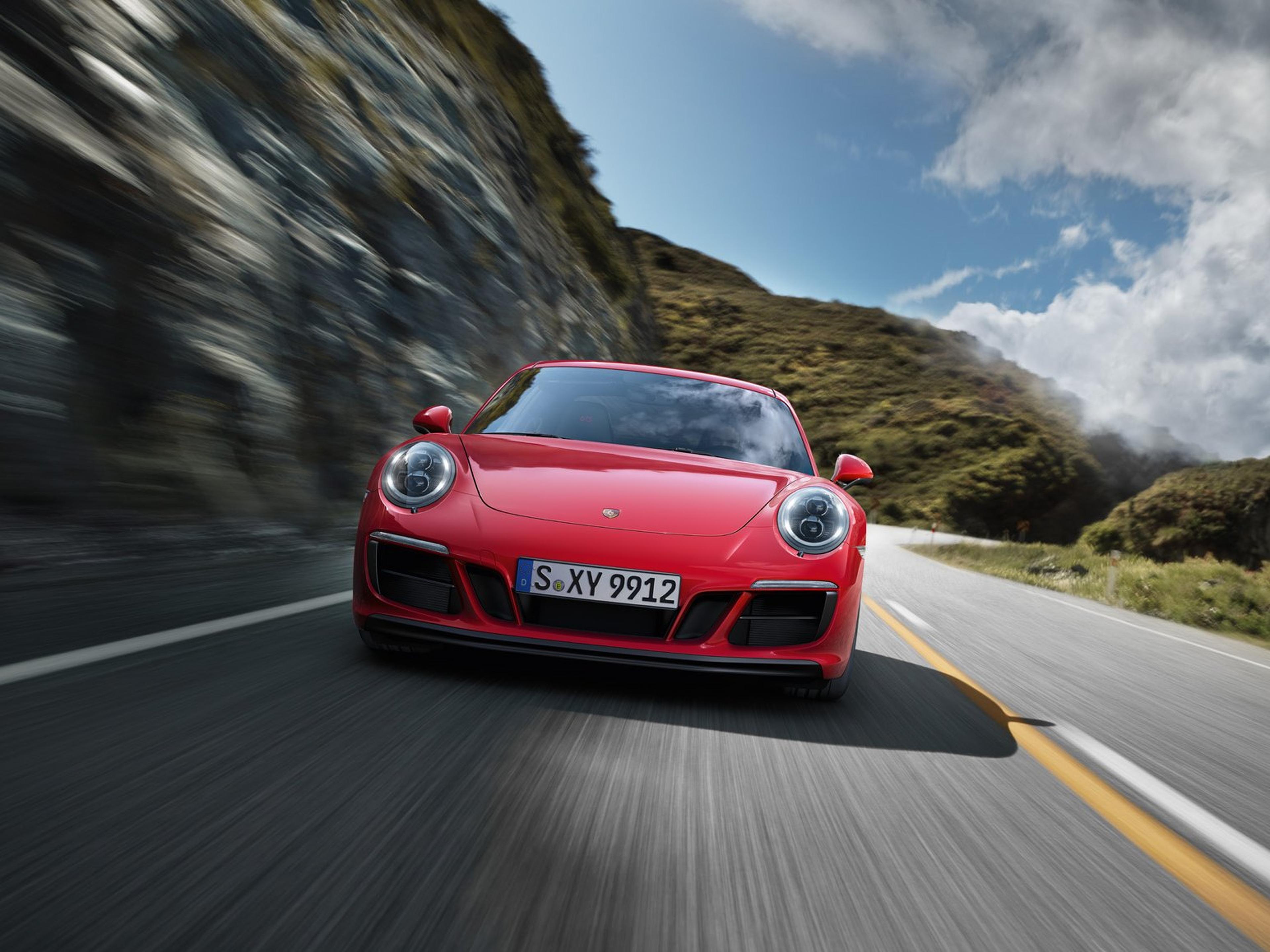 Porsche Approved