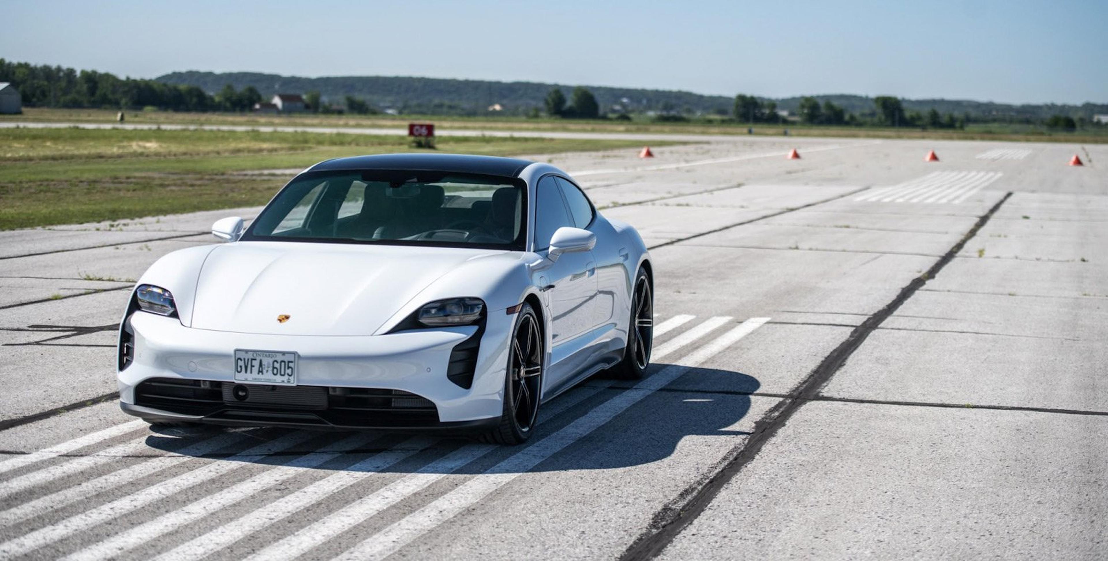 Putting Next-Gen Porsches Through Their Paces at VIMC