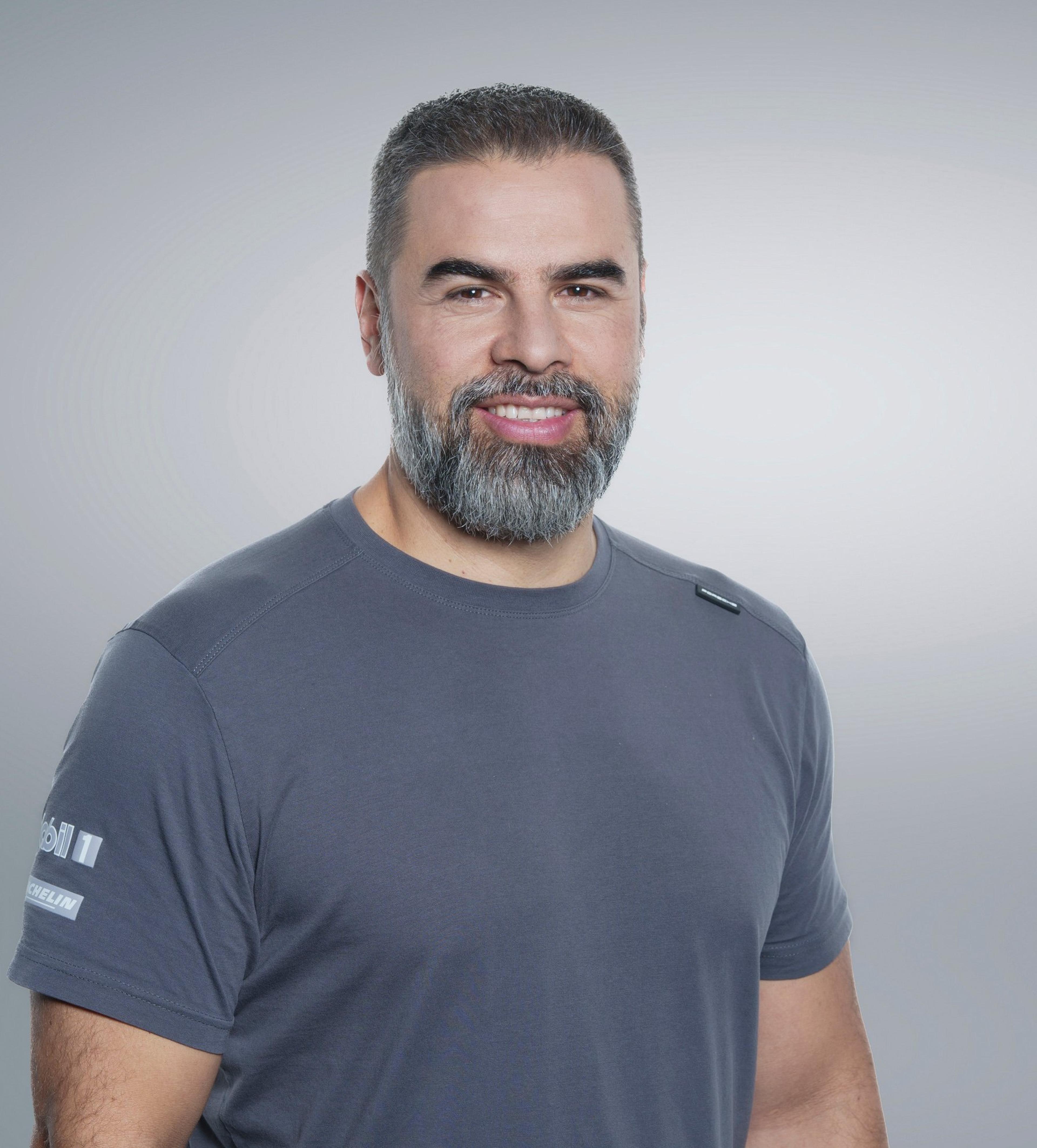 Alberto Velez