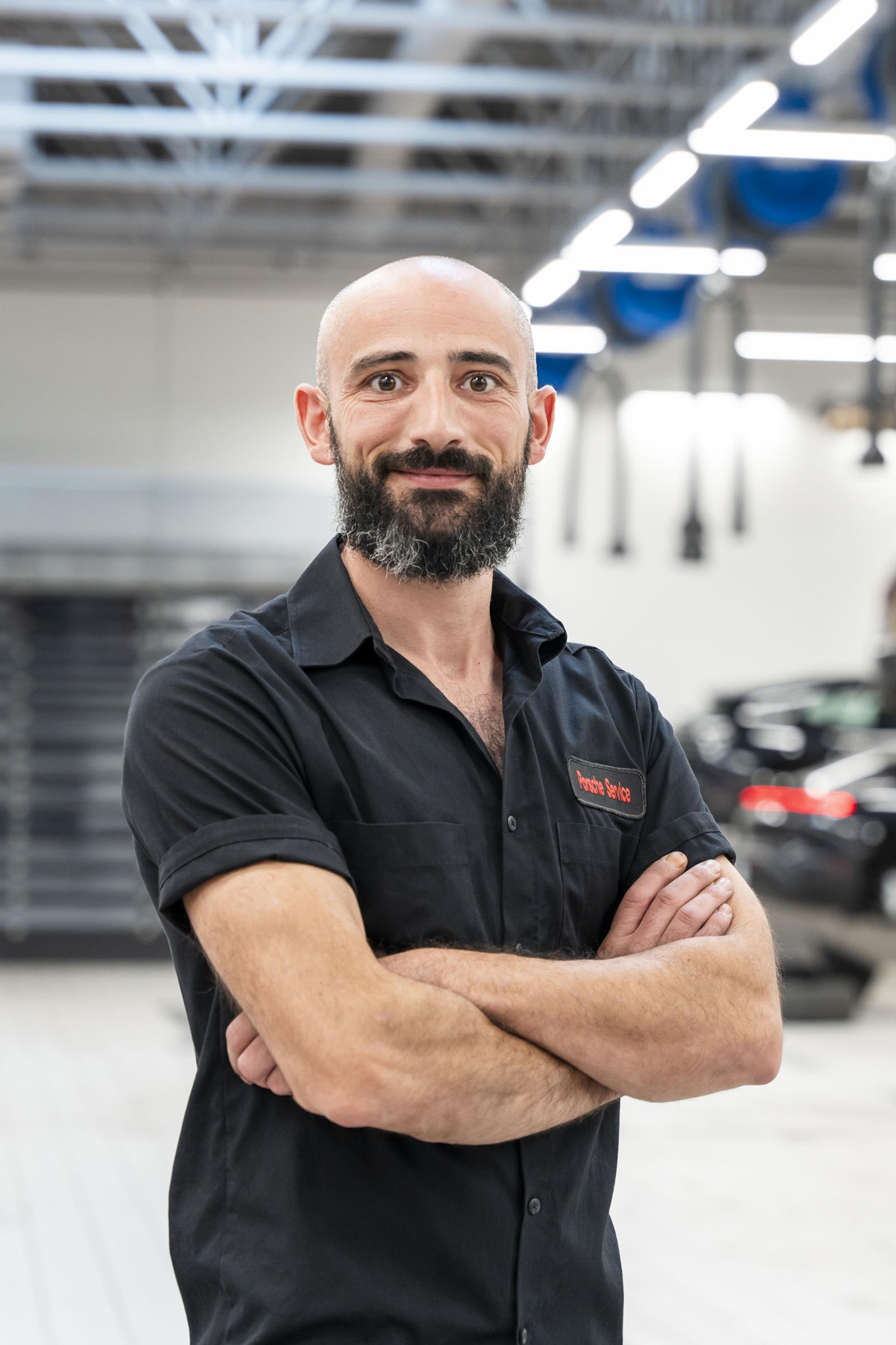 Thomas Quiedeville - Technicien Specialisé - Centre Porsche Québec