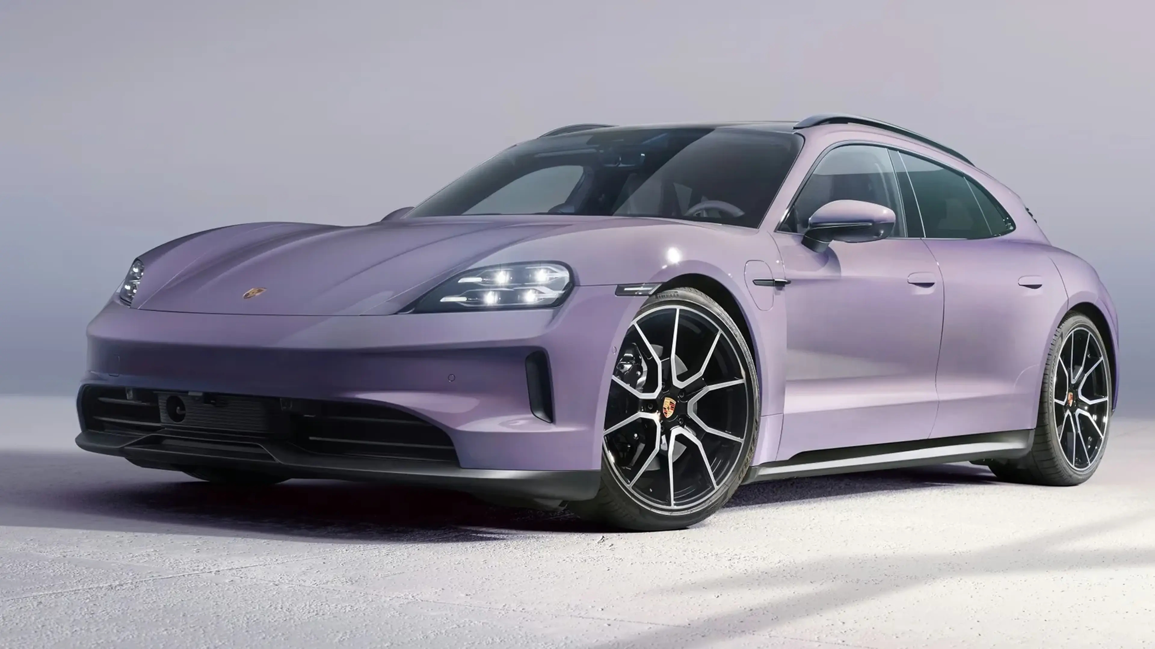 Porsche Taycan Sport Turismo chassis design with low center of gravity for better performance and stability.