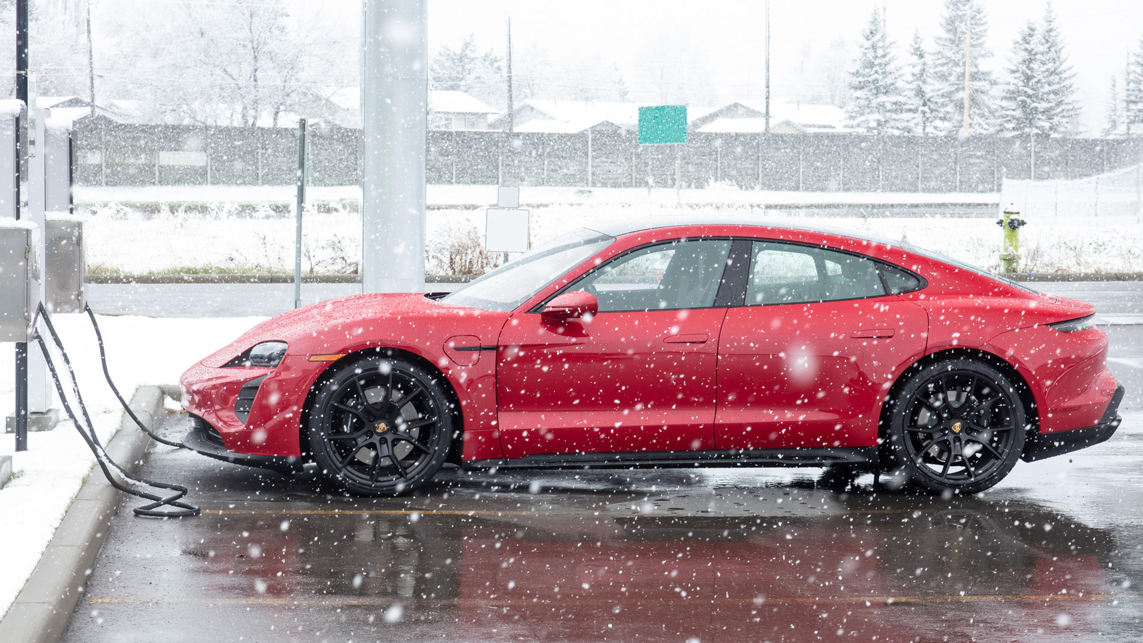 Taycan Snow