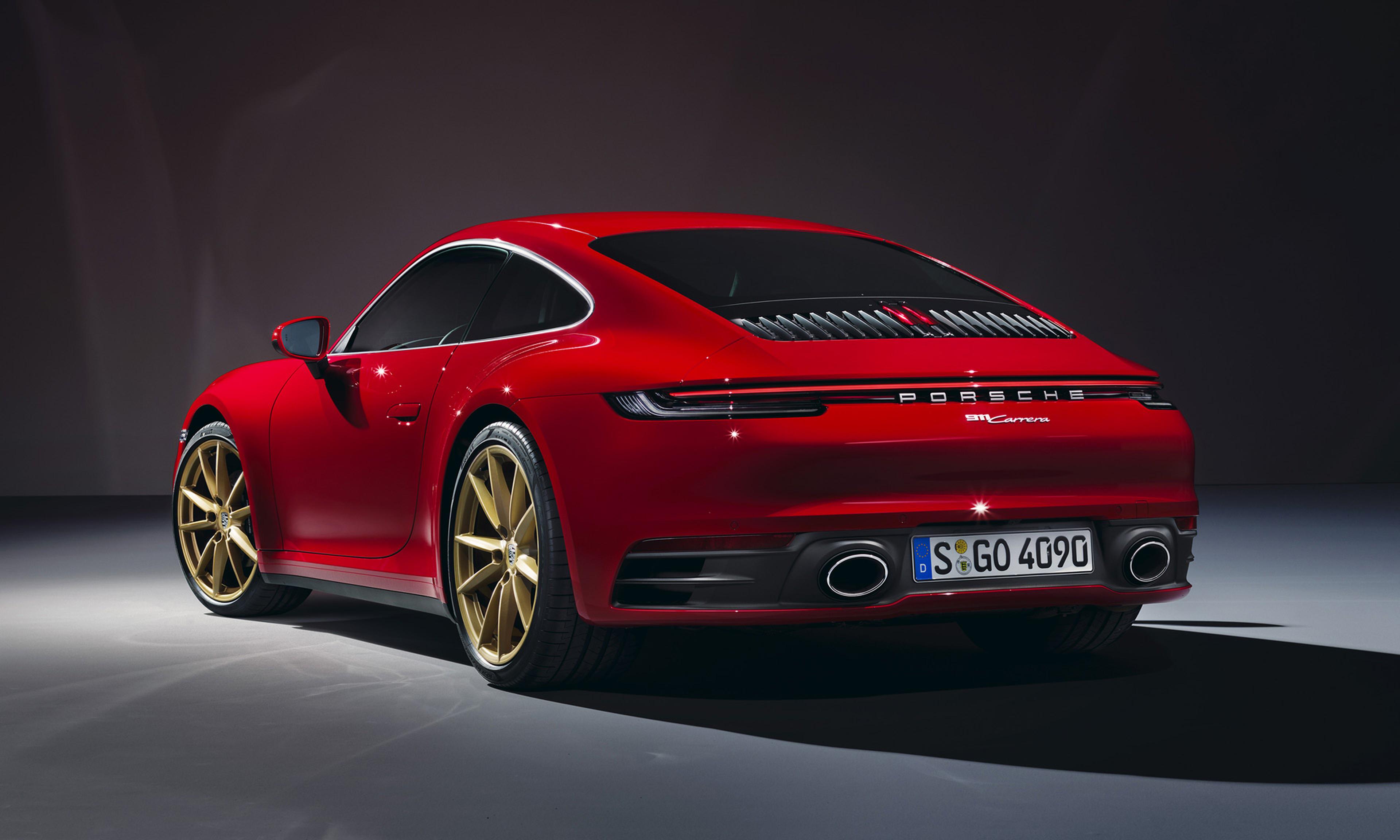 2020 Porsche 911 Carrera