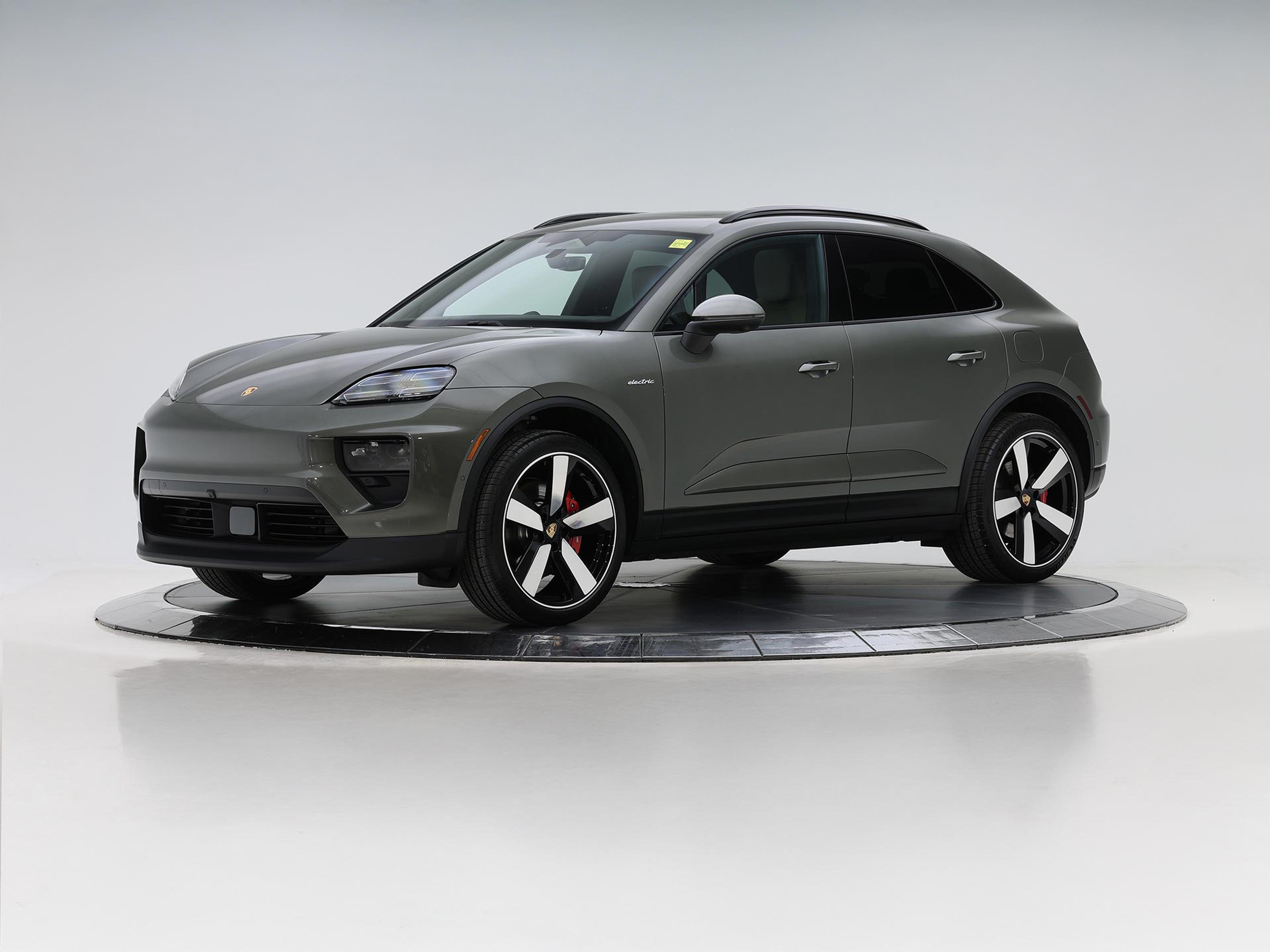 Macan Electric 2 GGR64968