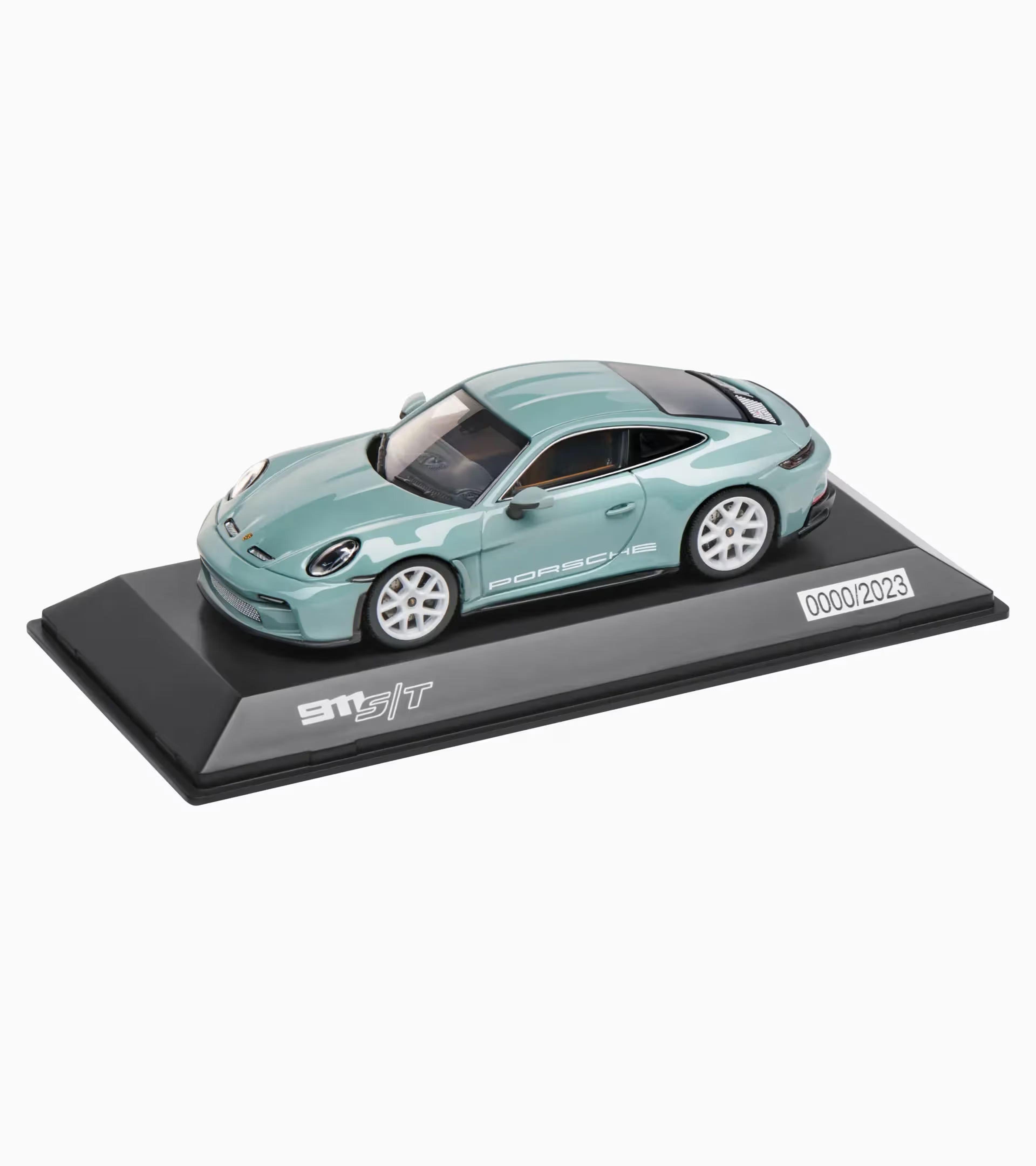 WAP0203100R60Y Porsche 911 S T  992   Limited Edition  17428  14814