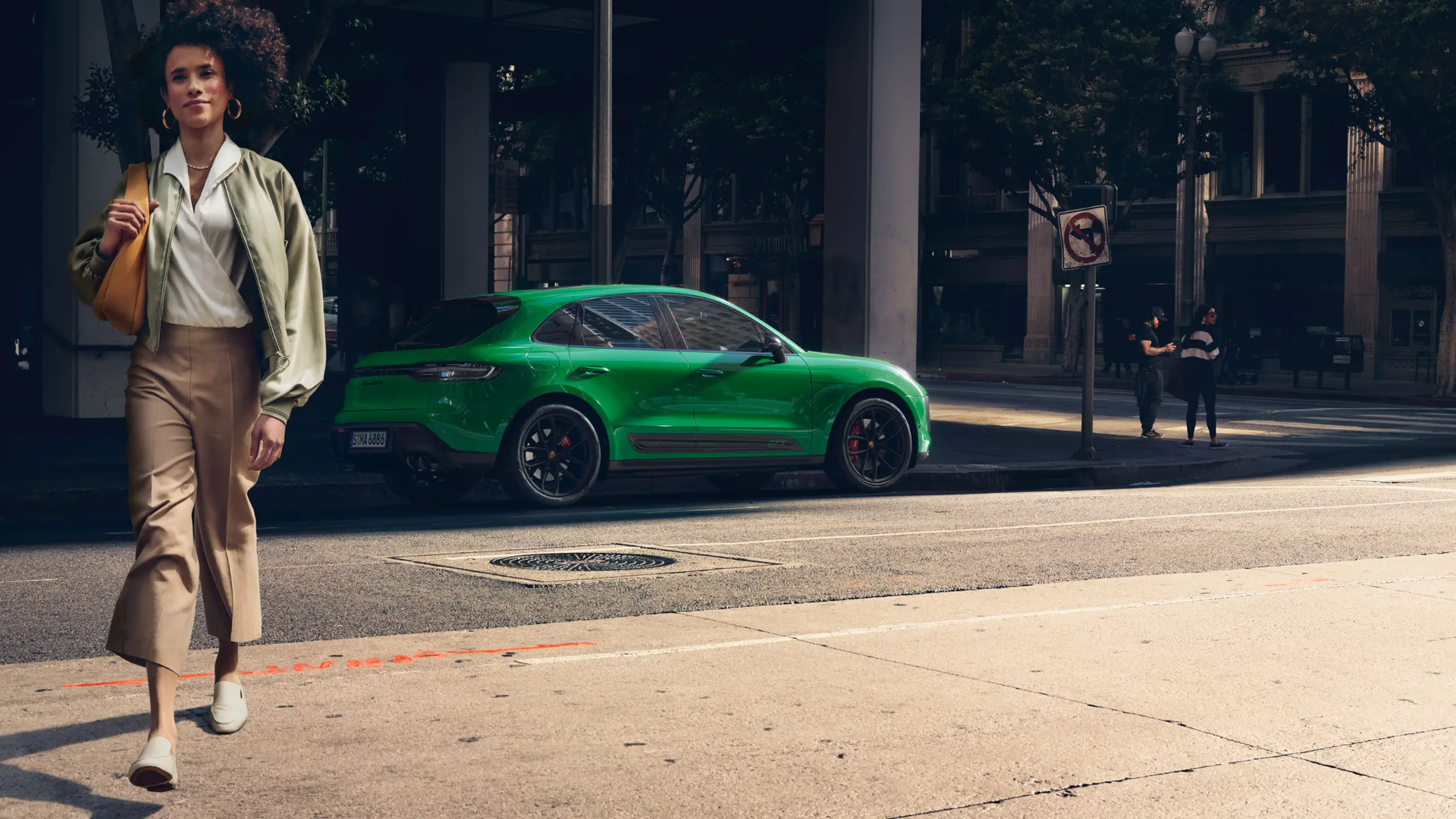 2025 Porsche Macan Design - Feature Image