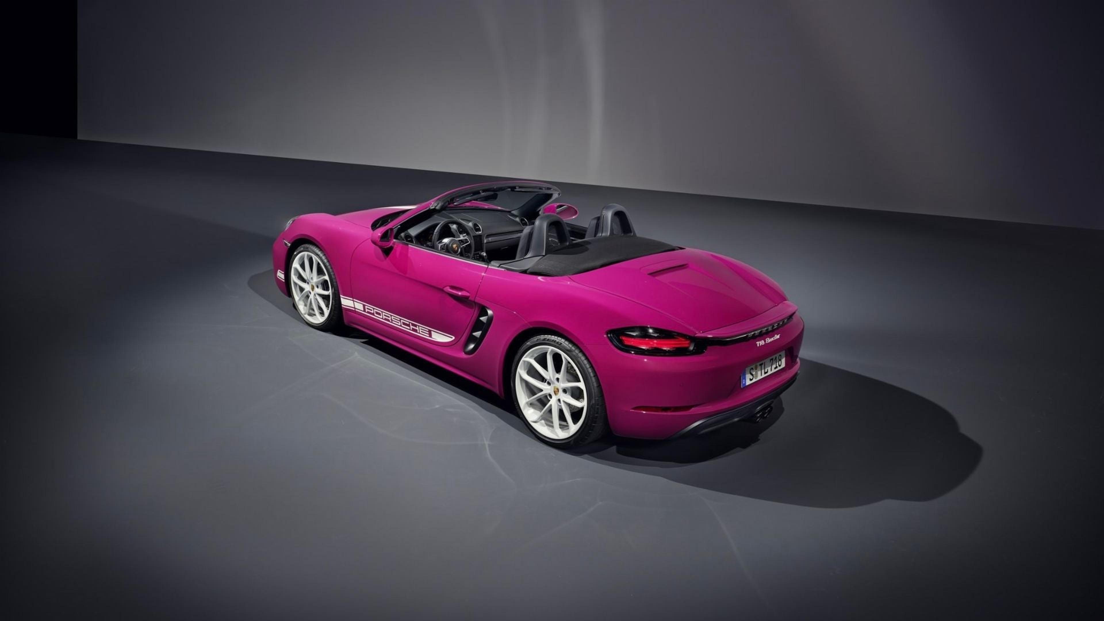 Porsche 718 Boxster – Full-Mode Entertainment