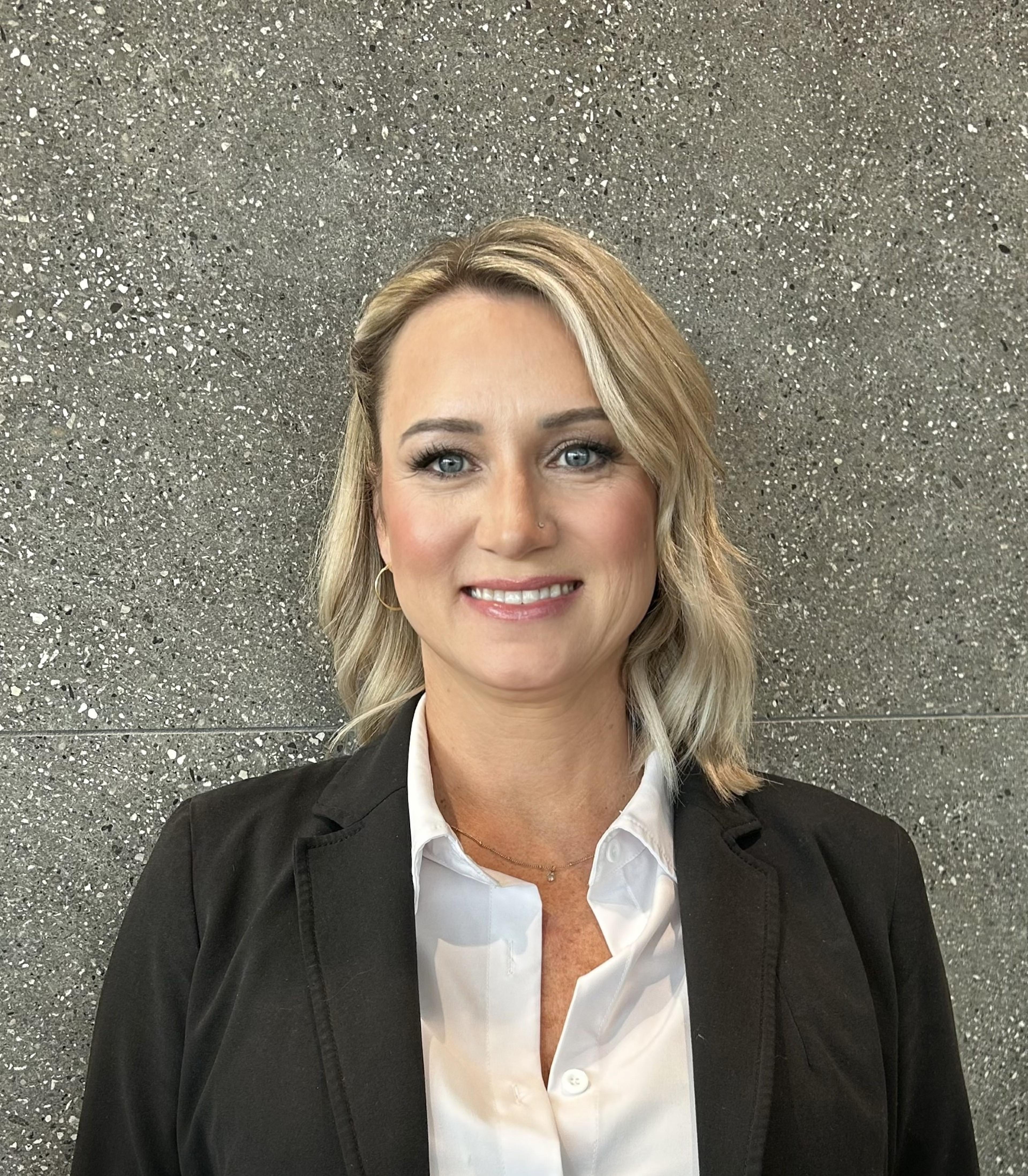 Photo of Angela Mattix