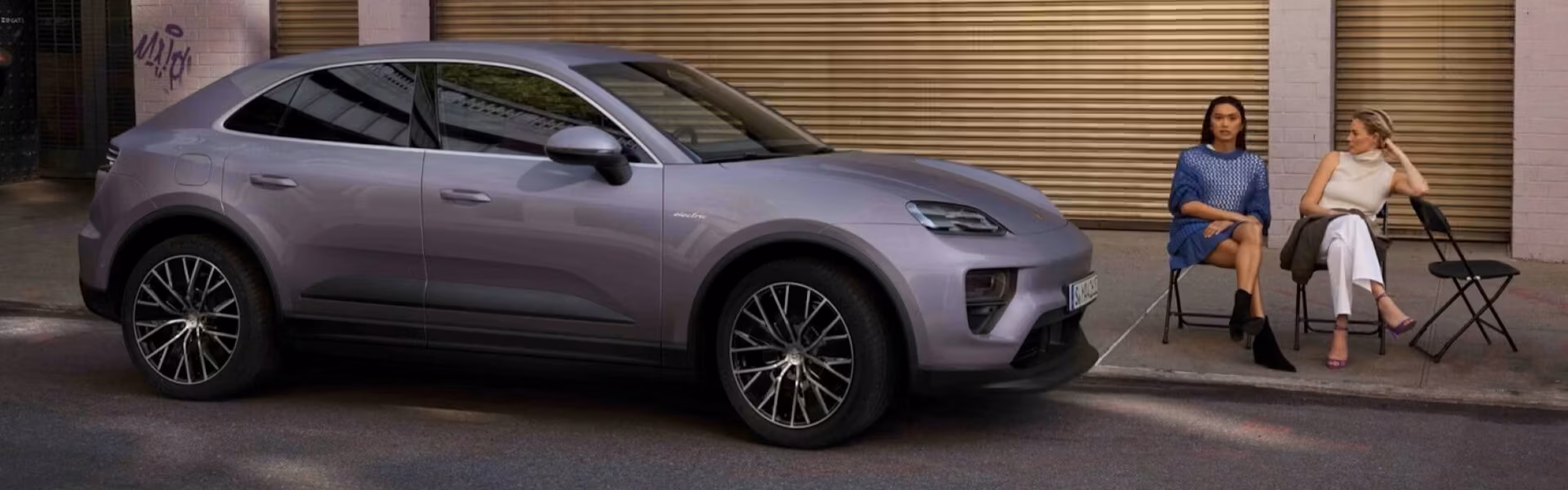2025 Porsche Macan 4 Electric Banner