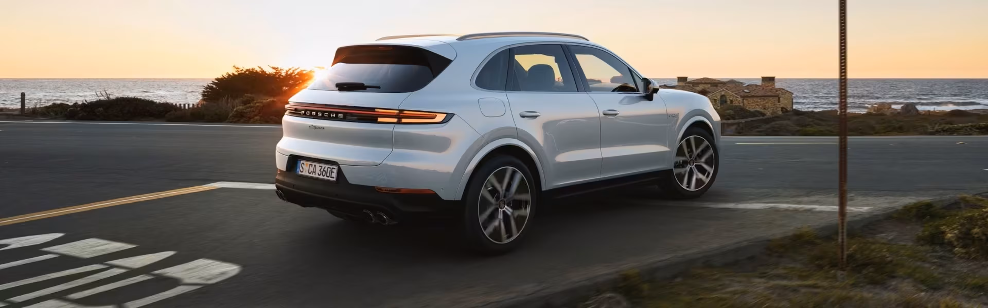 2027 Porsche Cayenne E-Hybrid Banner