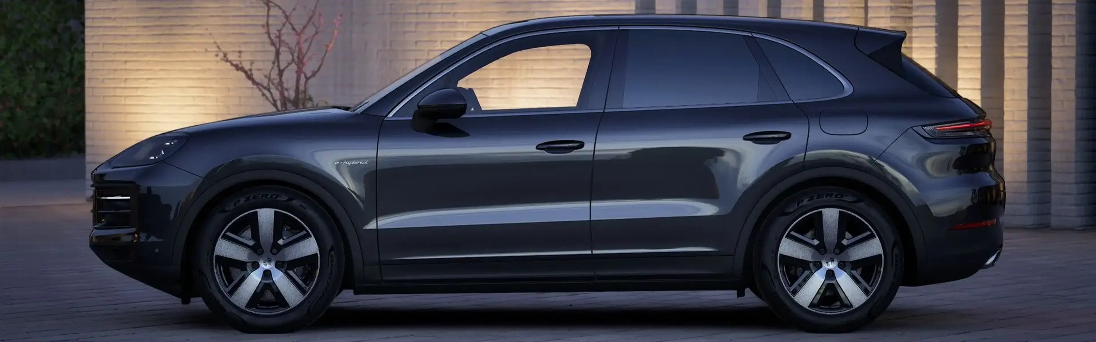 2026 Porsche Cayenne E-Hybrid Banner