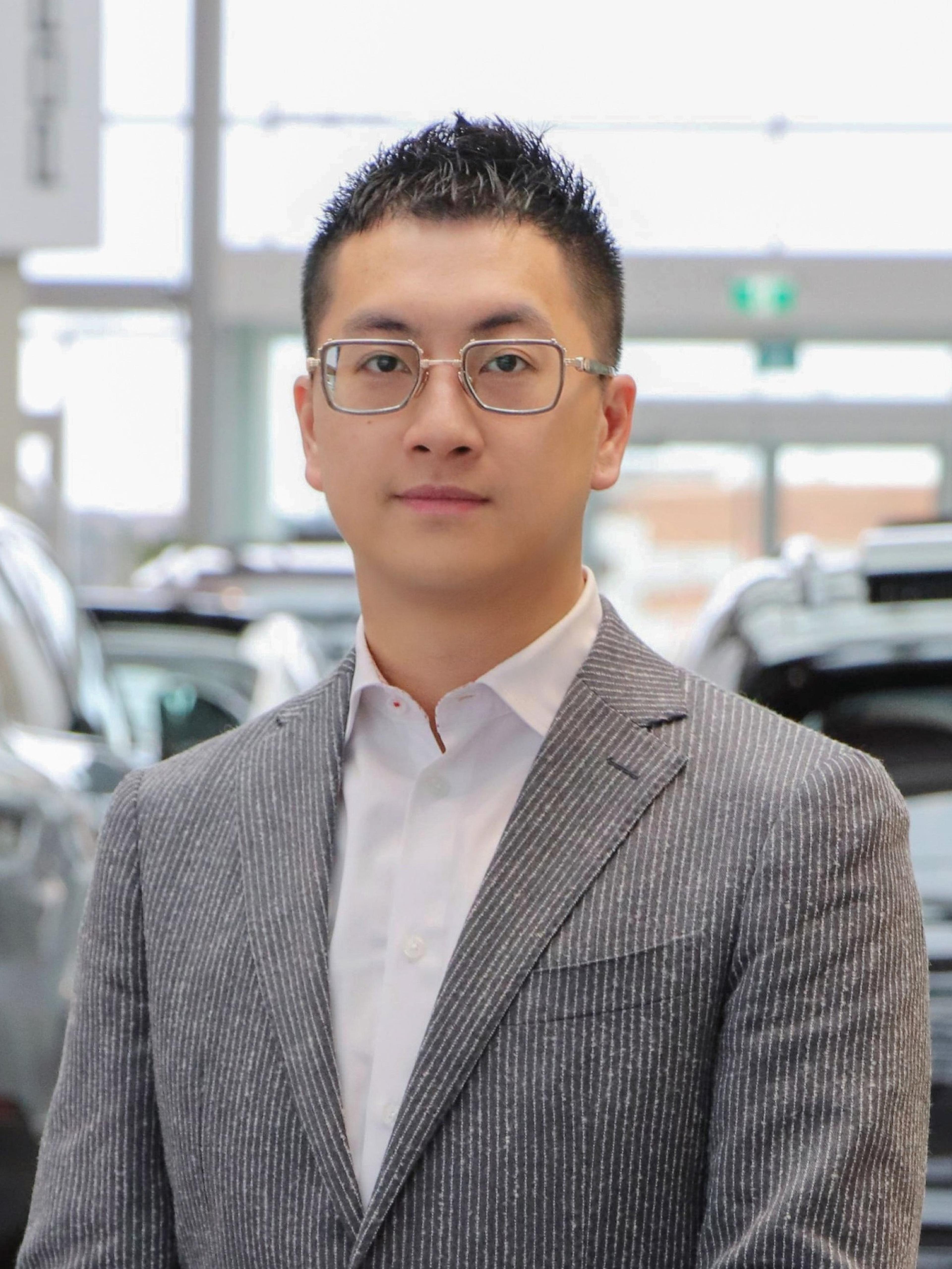 Nicholas Su - Sales Representative