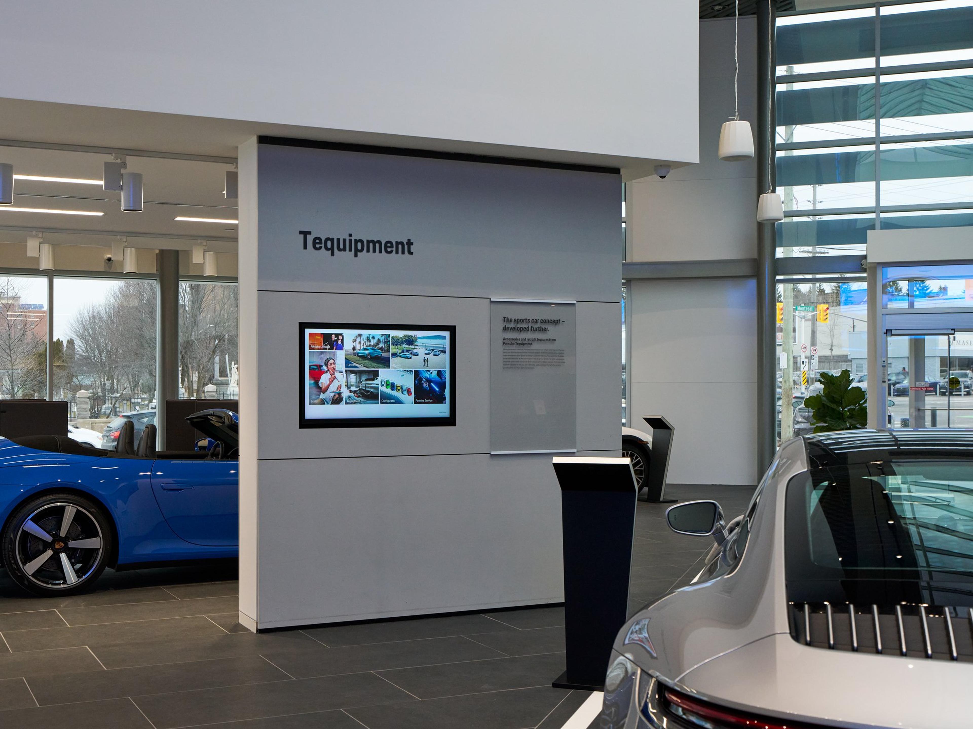 Porsche Experience Centre Tequipment