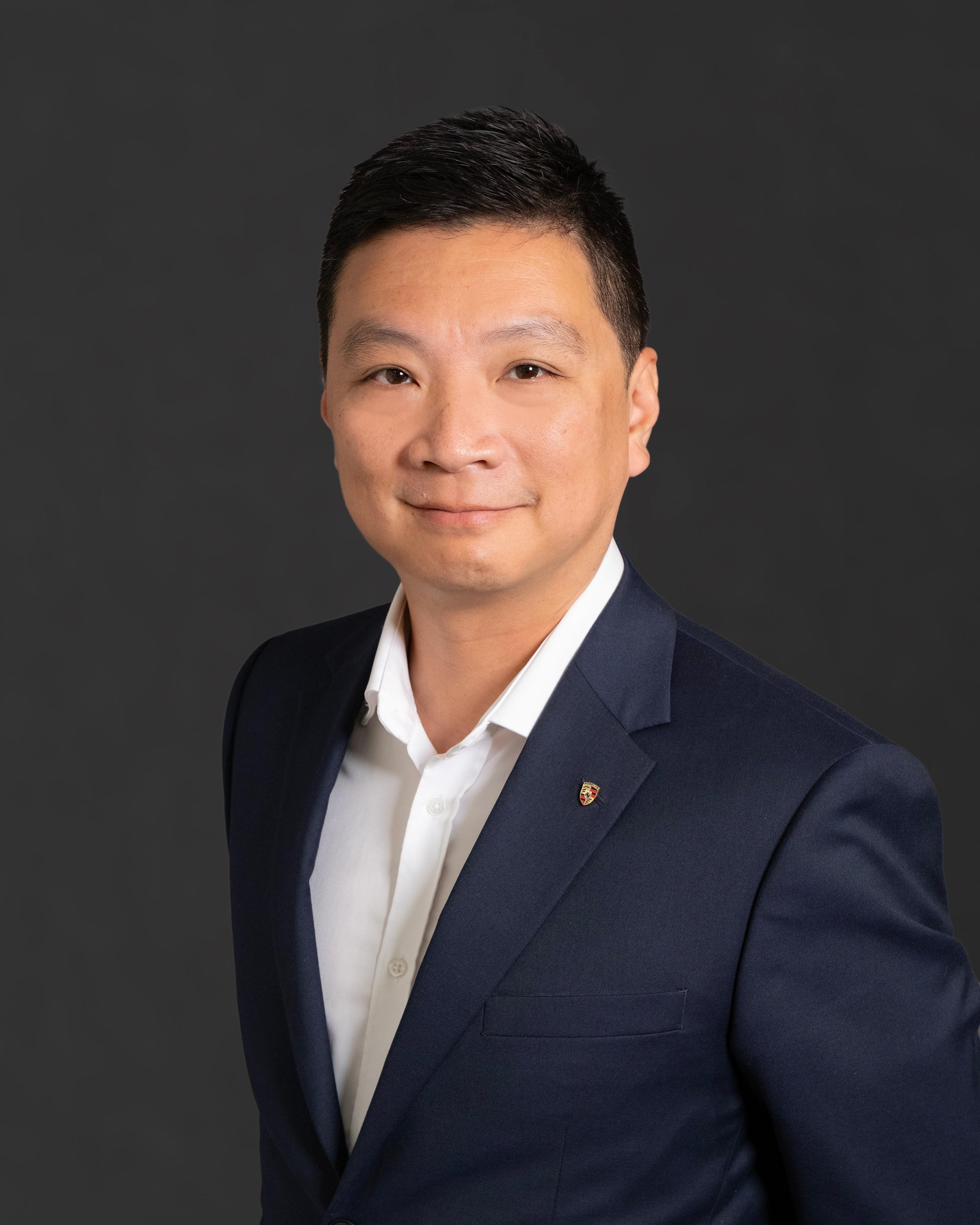  Ryan Ong