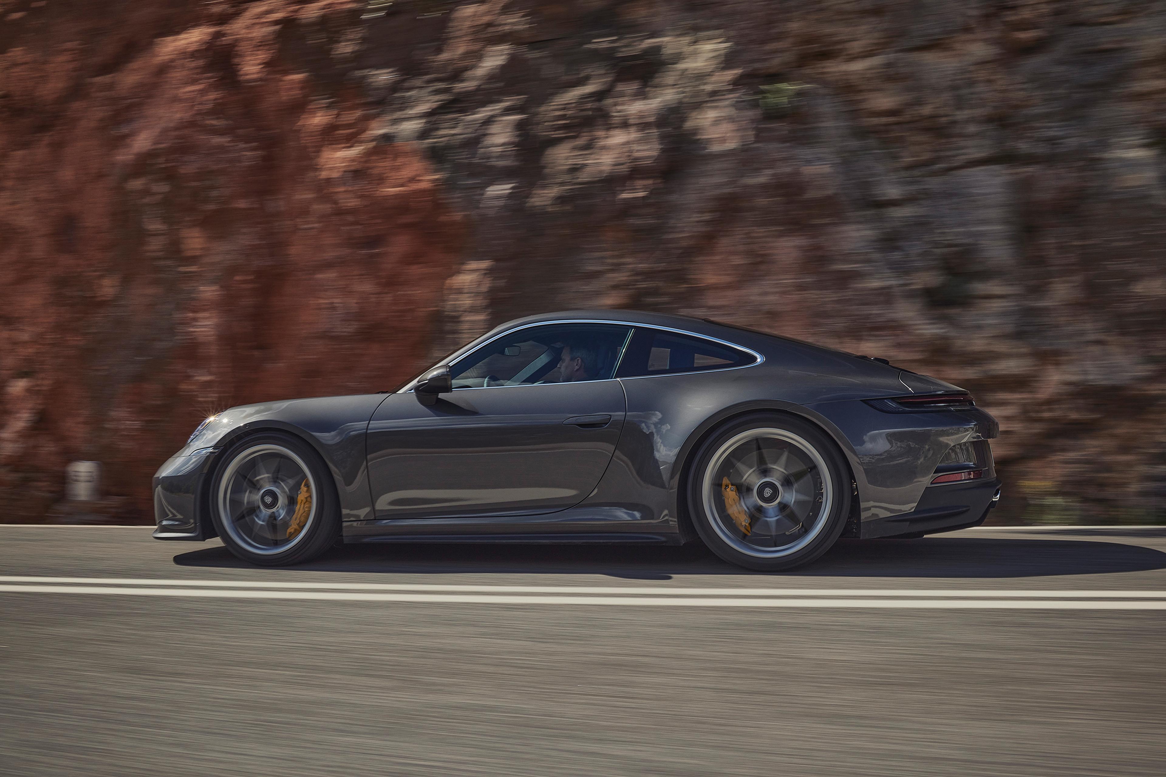 La nouvelle 911 GT3 Touring 2022