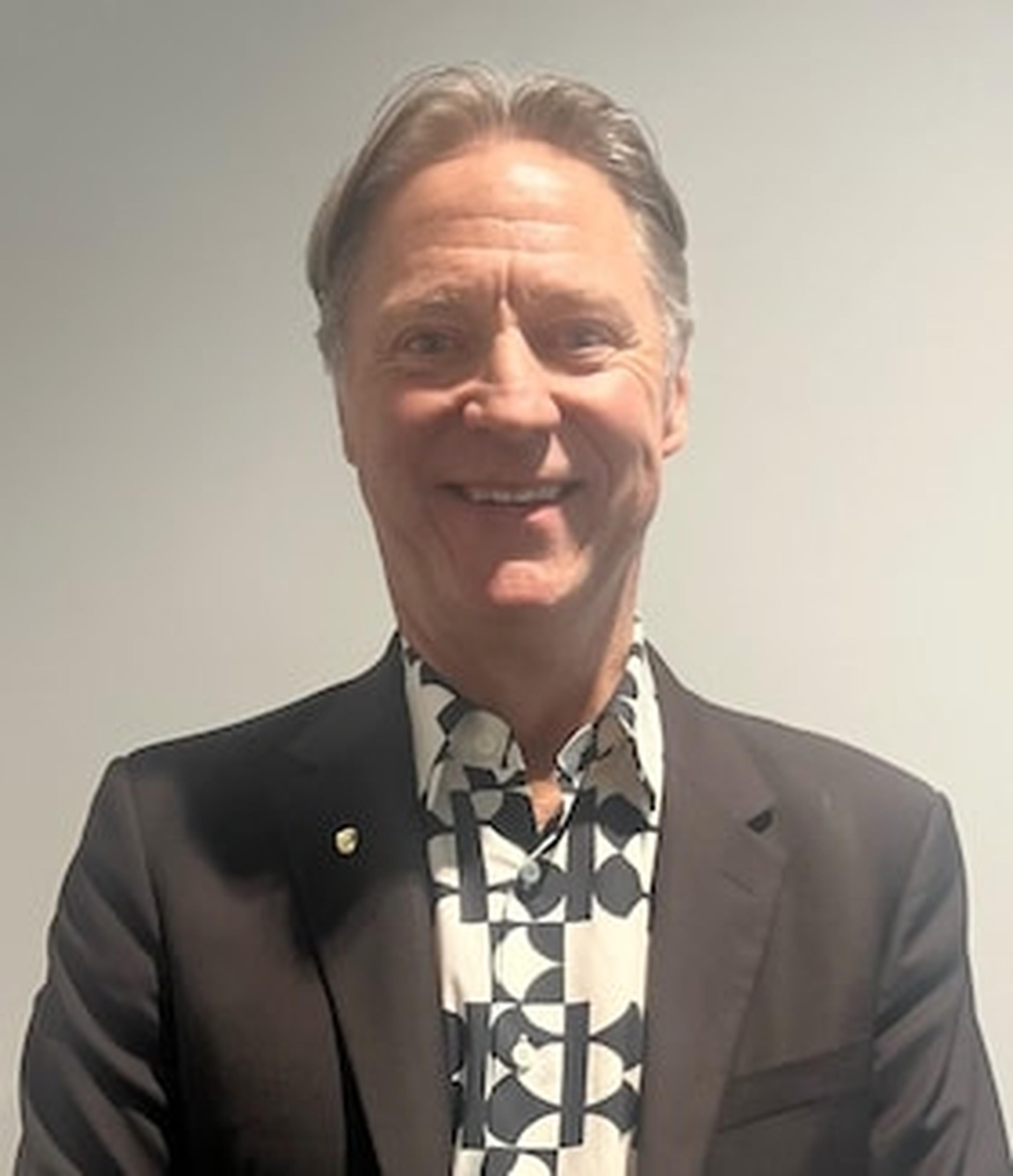 Photo of Shawn Evans