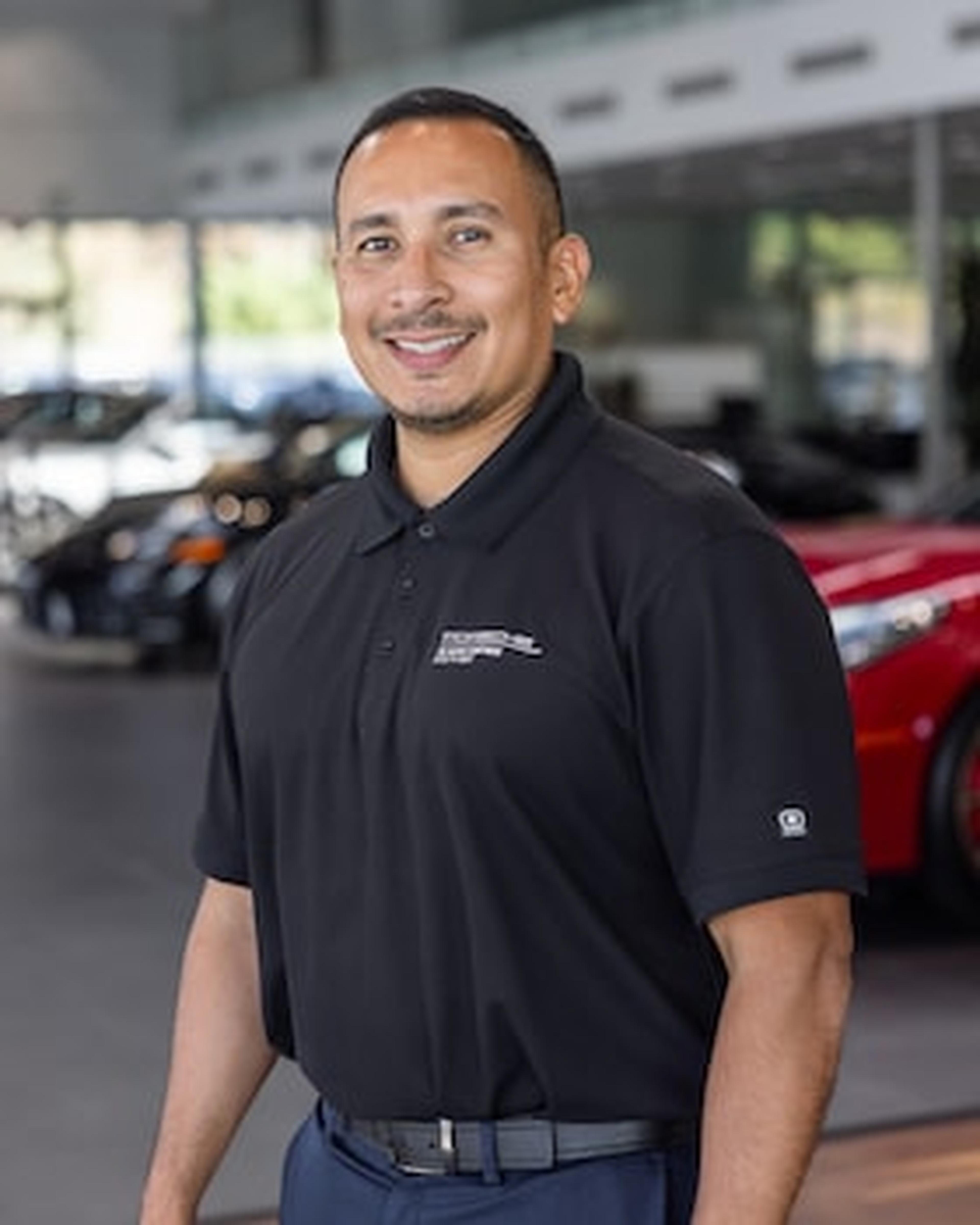 Photo of Andrew Garcia