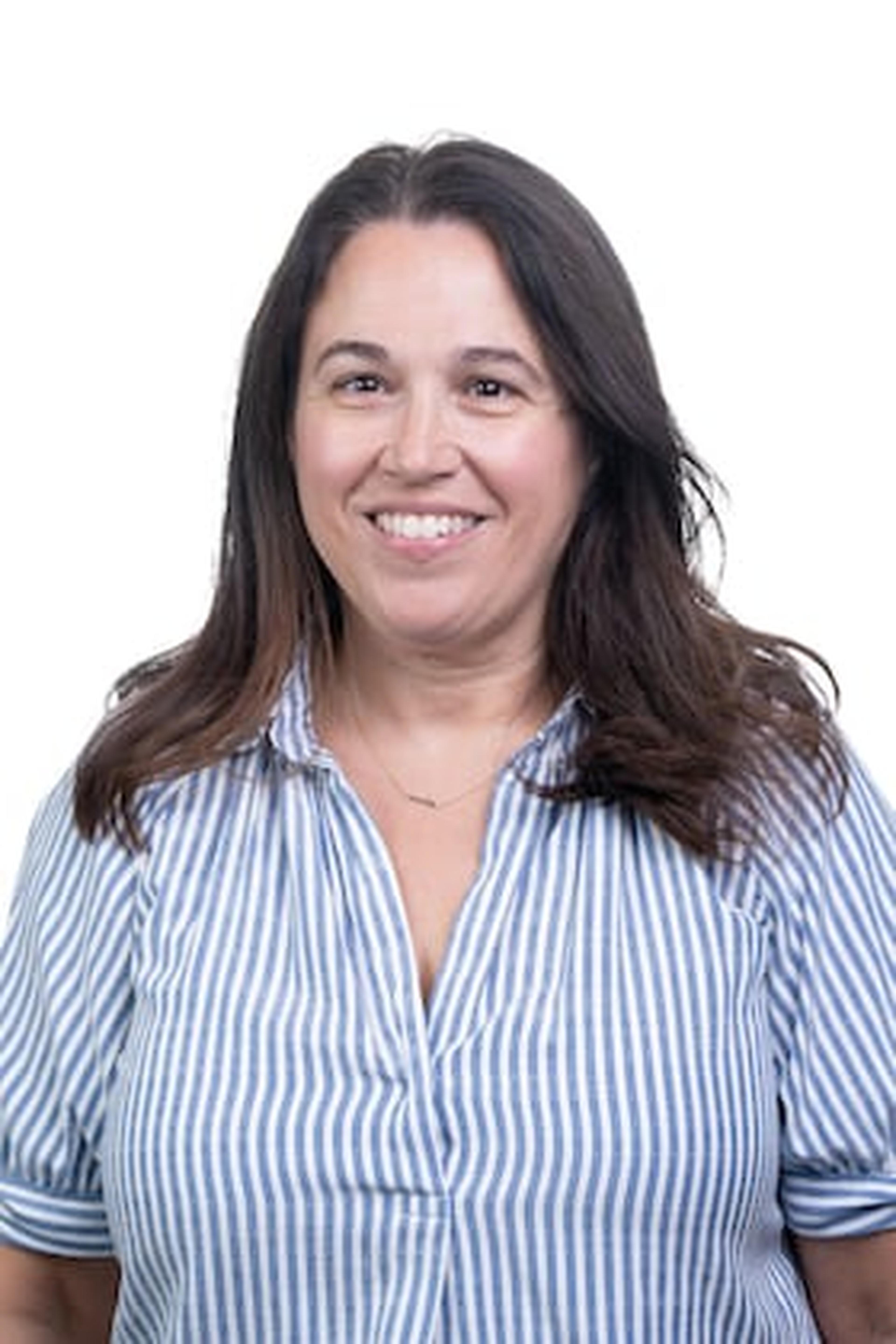 Photo of Sandi Lewkowicz
