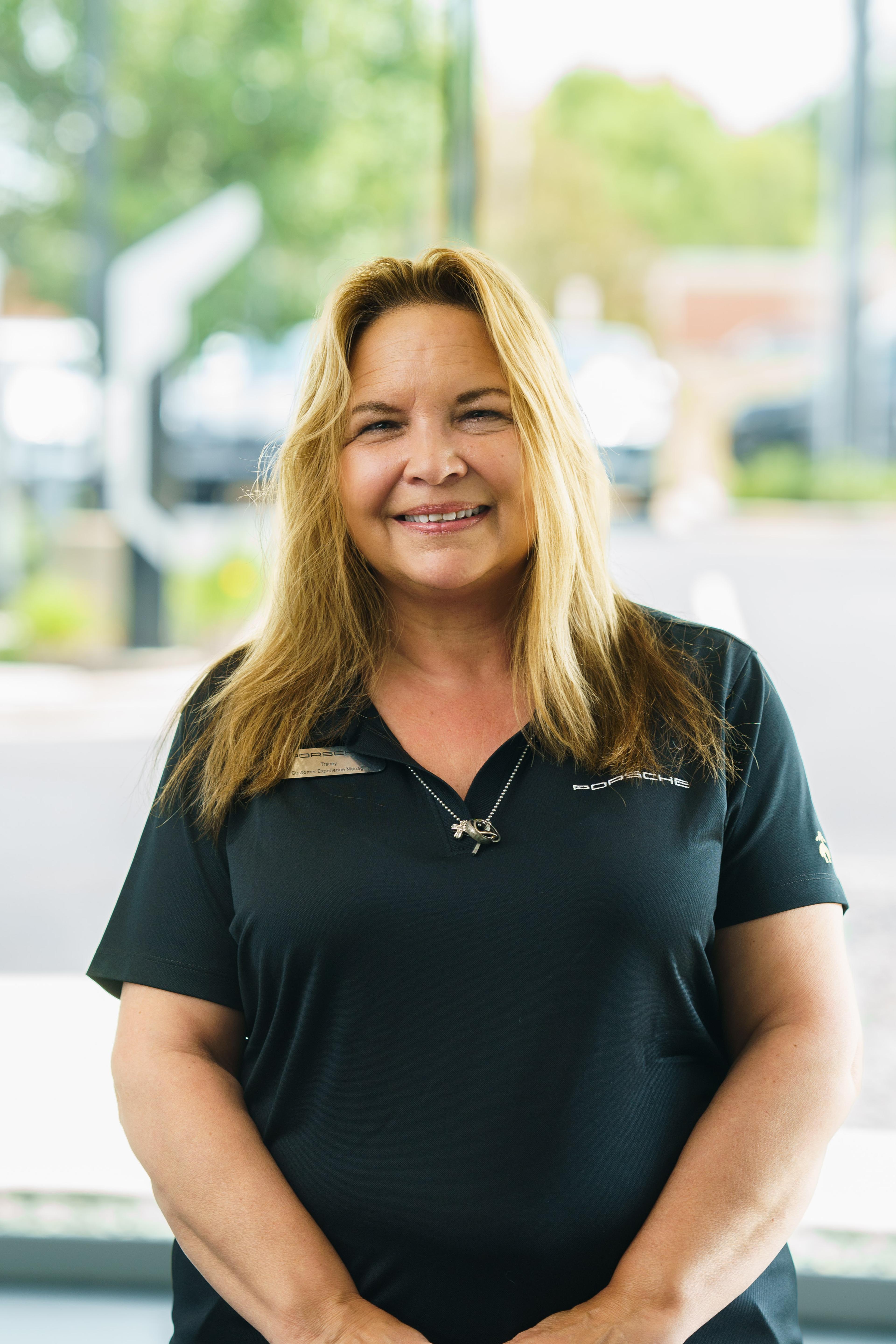 Photo of Tracey Gunderson