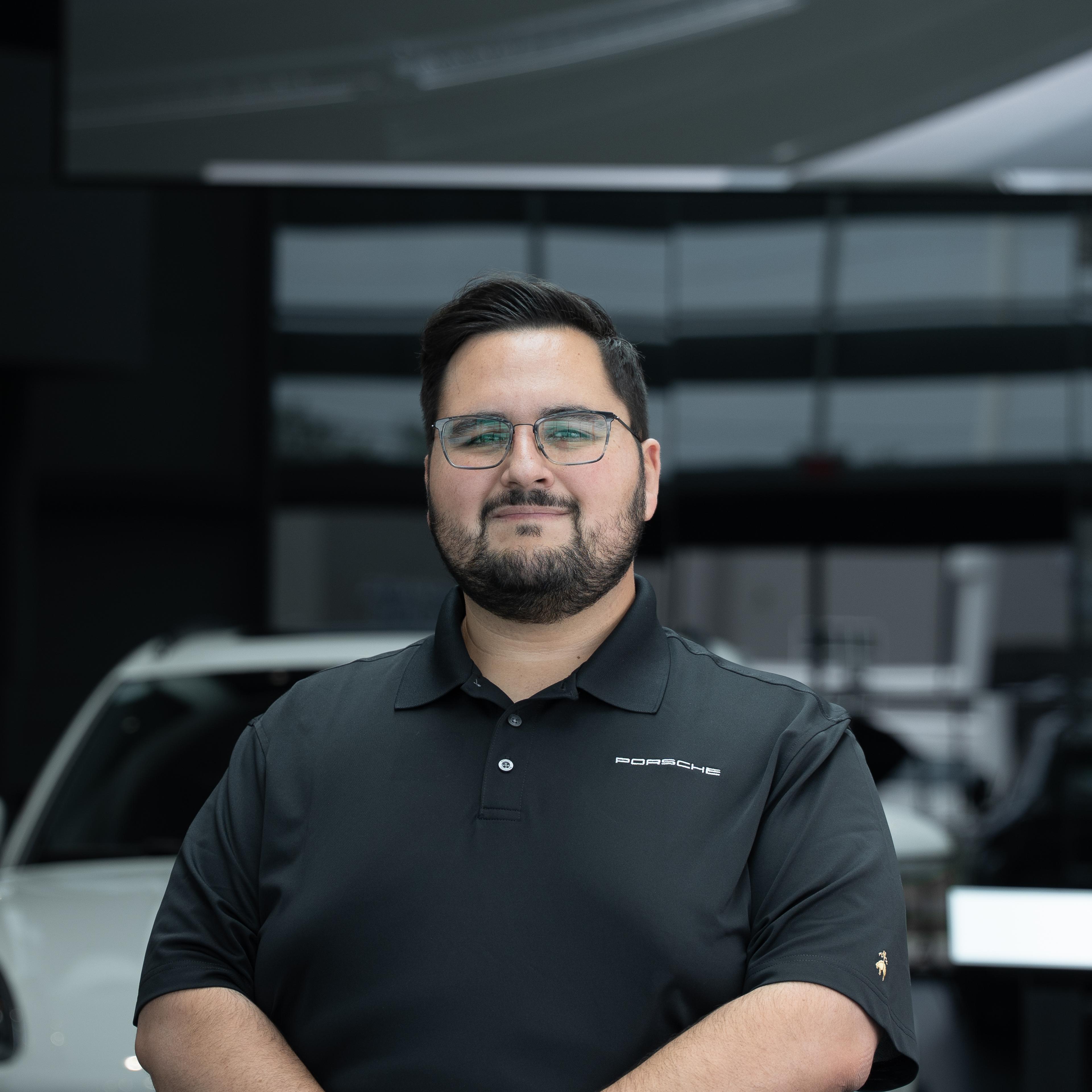 Photo of Andrew Pliagas