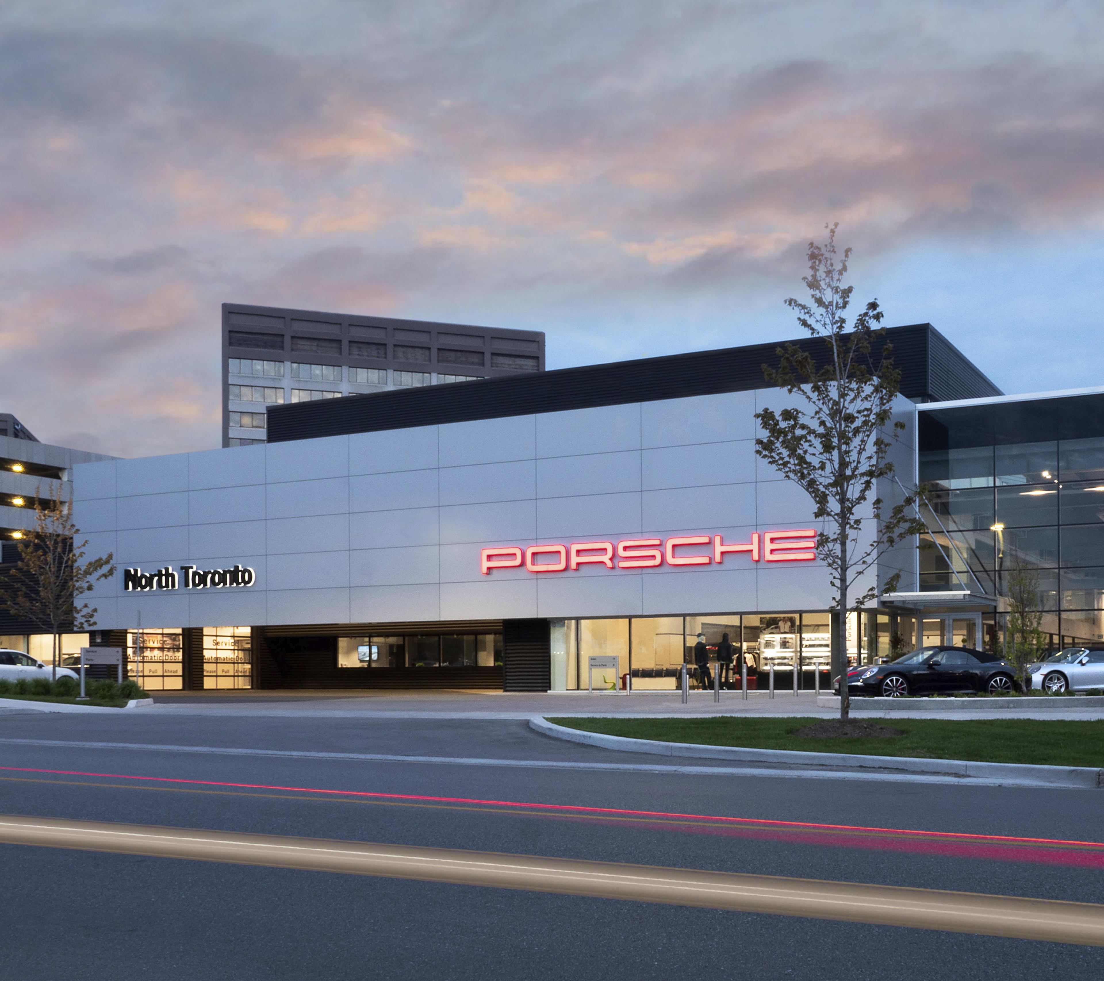 Porsche Centre North Toronto