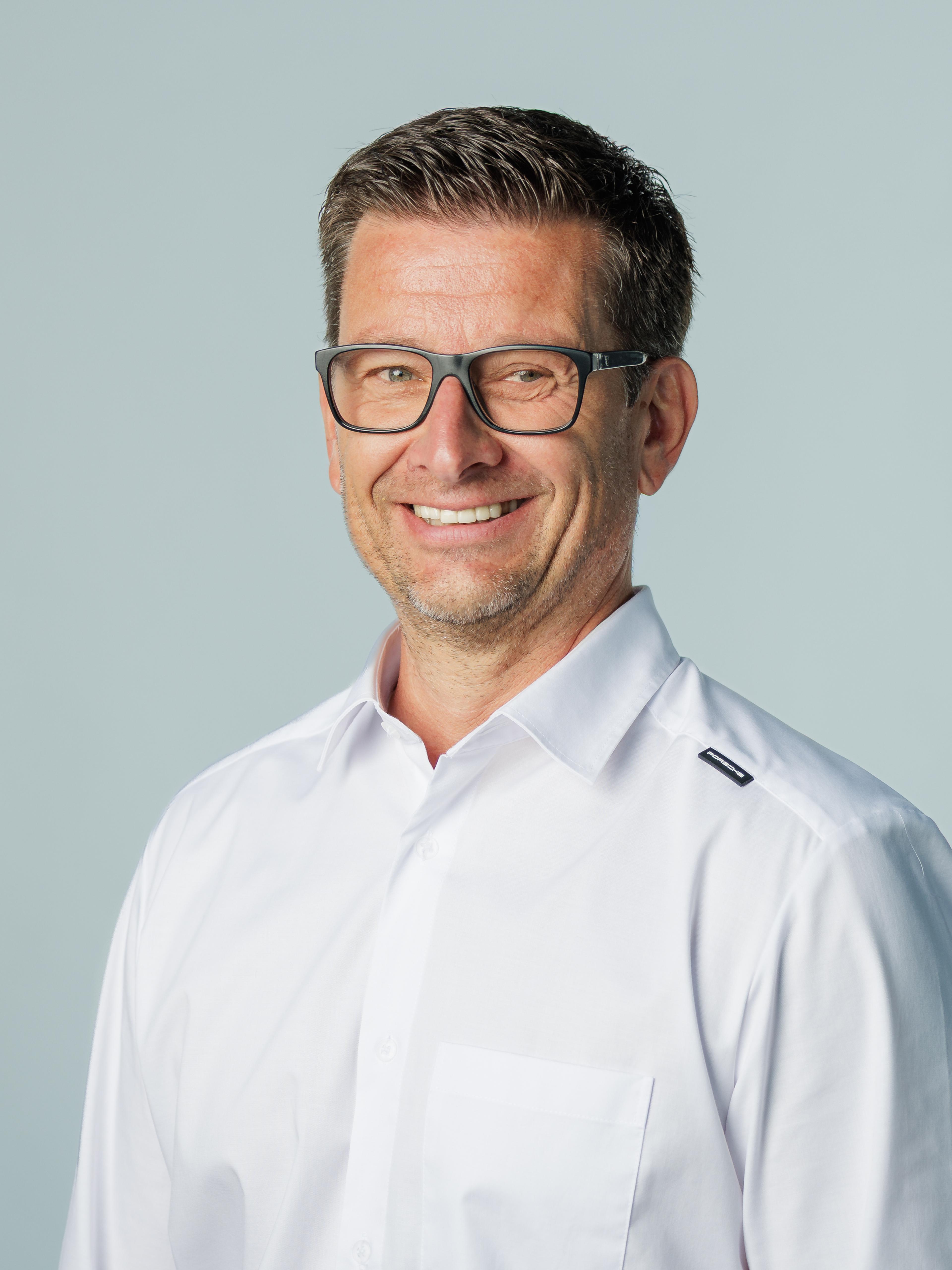 Photo of Alexander Schmid