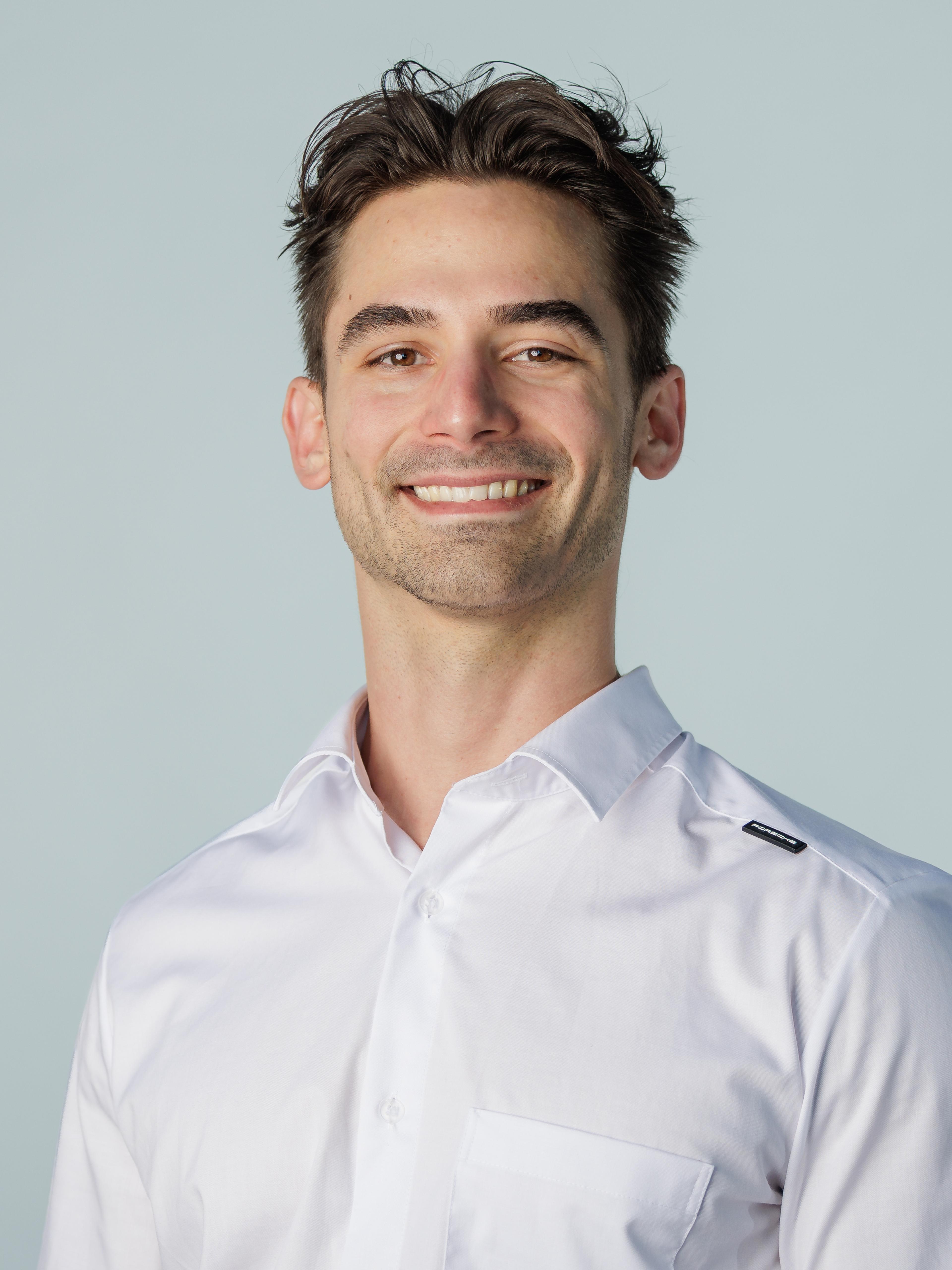 Photo of Daniel Veres